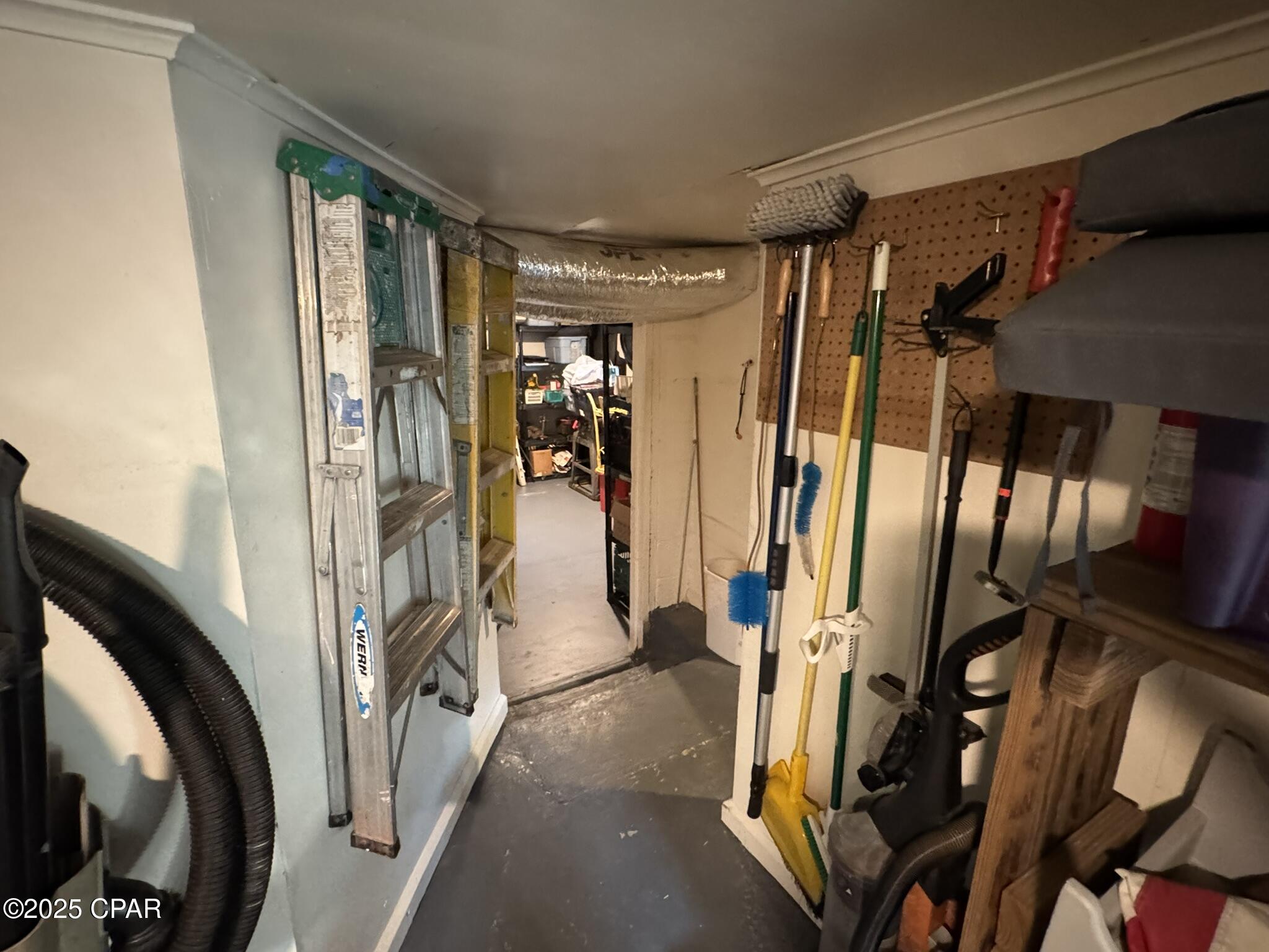 Image 47 For 707 Morgan Avenue