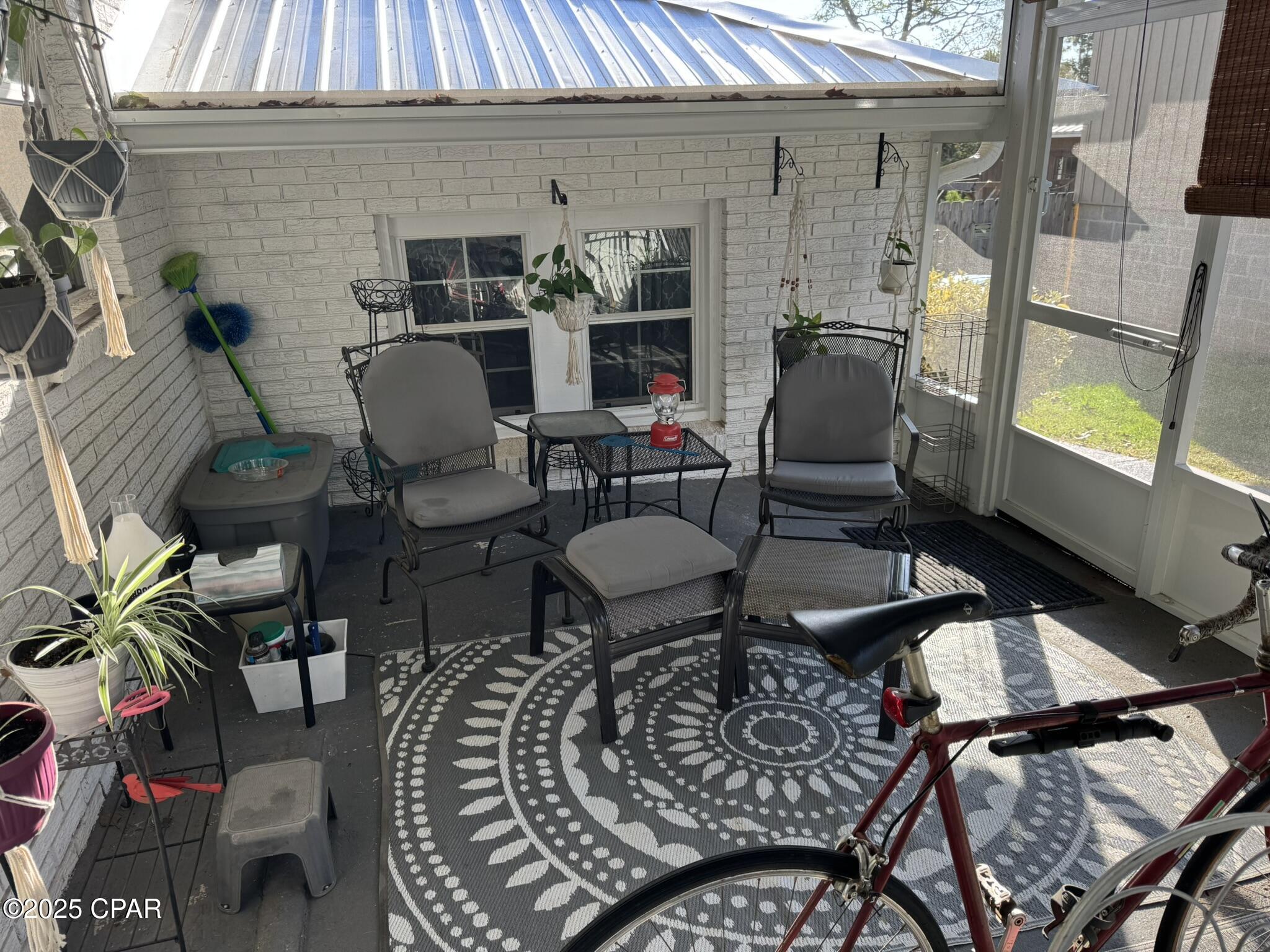 Image 7 For 707 Morgan Avenue