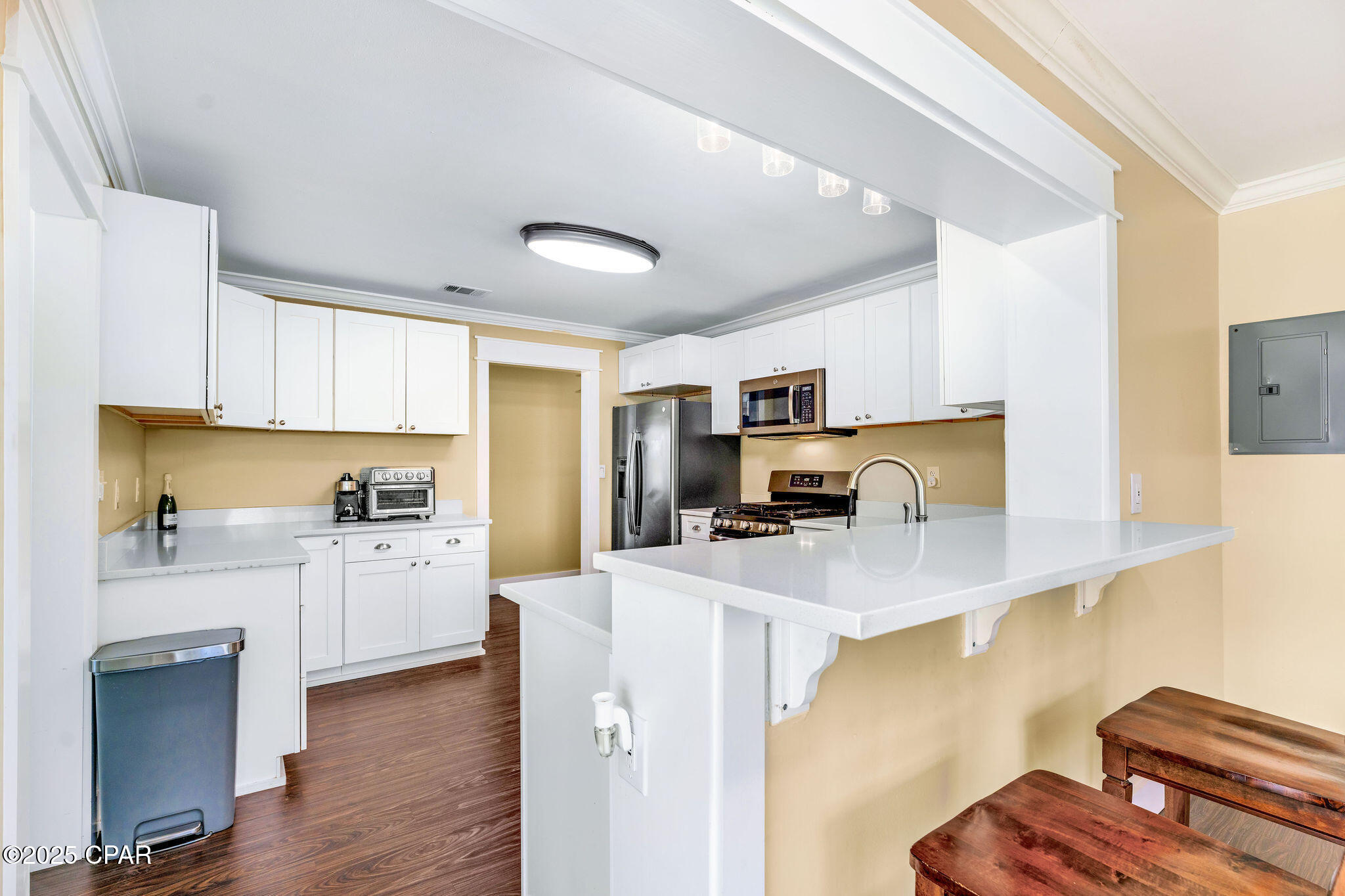 Image 6 For 1321 Mcclelland Avenue