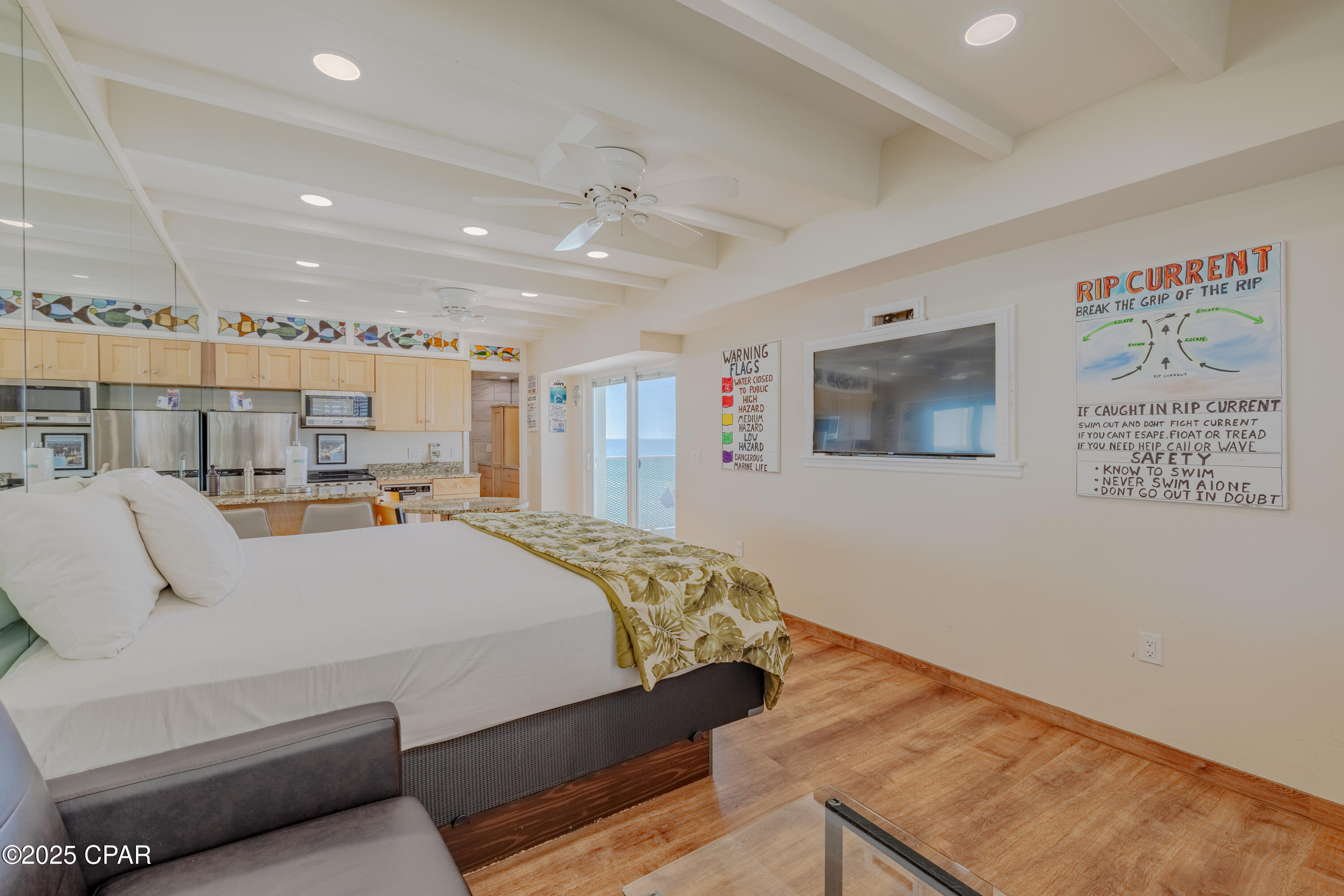 Image 21 For 14401 Front Beach Road  317