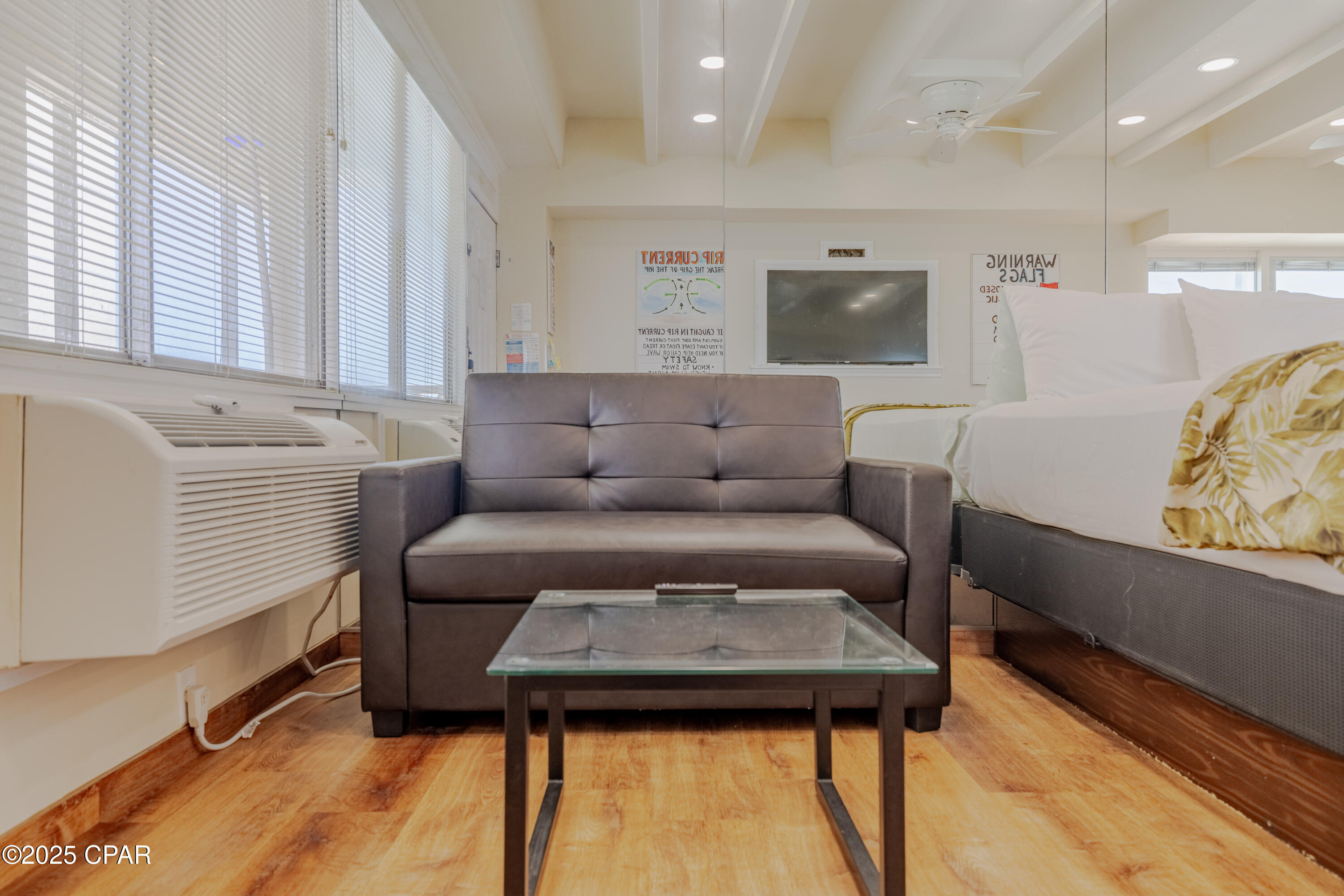 Image 9 For 14401 Front Beach Road  317