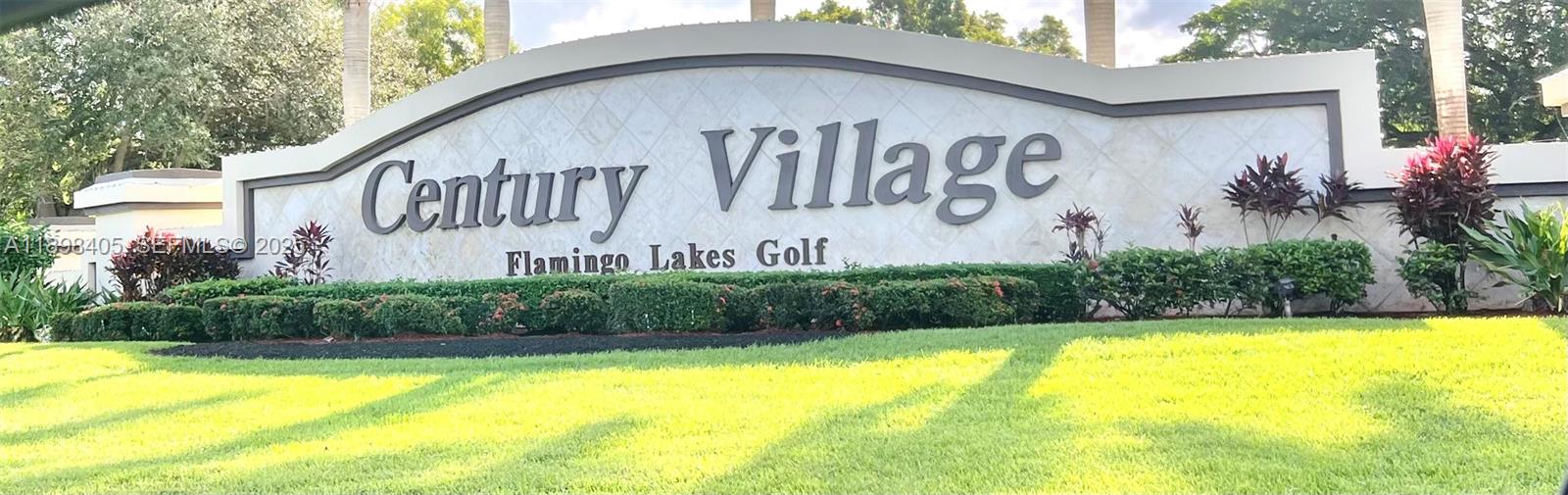 Cambridge At Century Vill