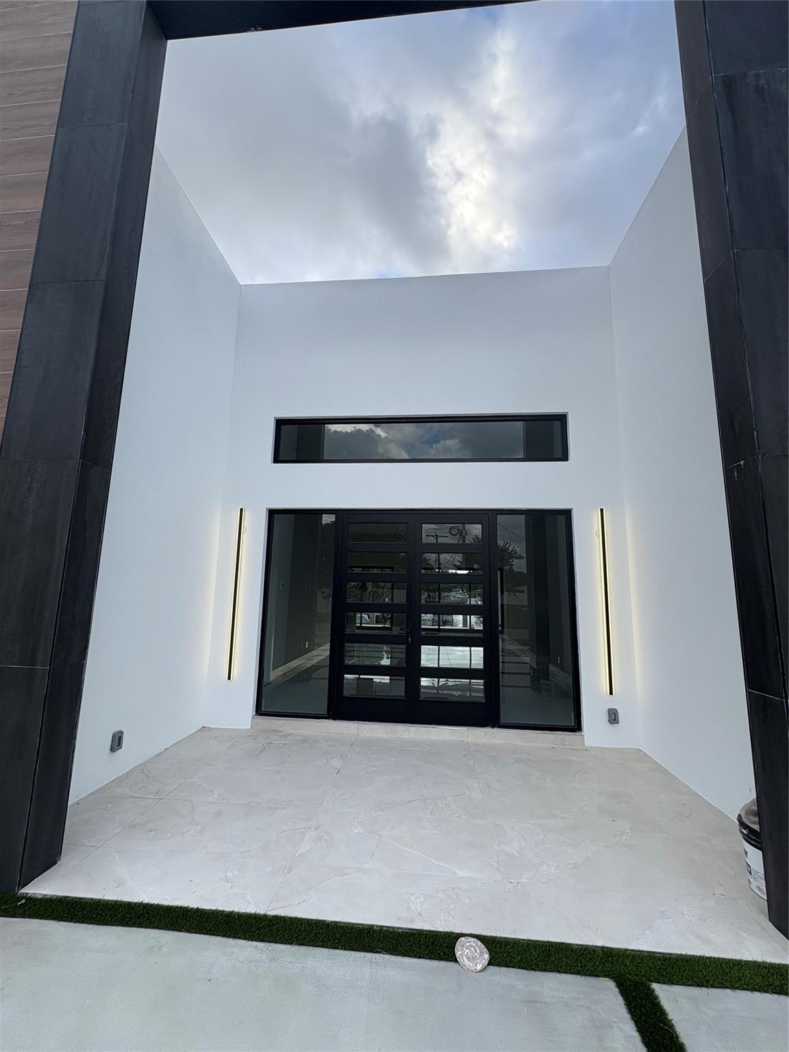 Gorgeous and grand entry