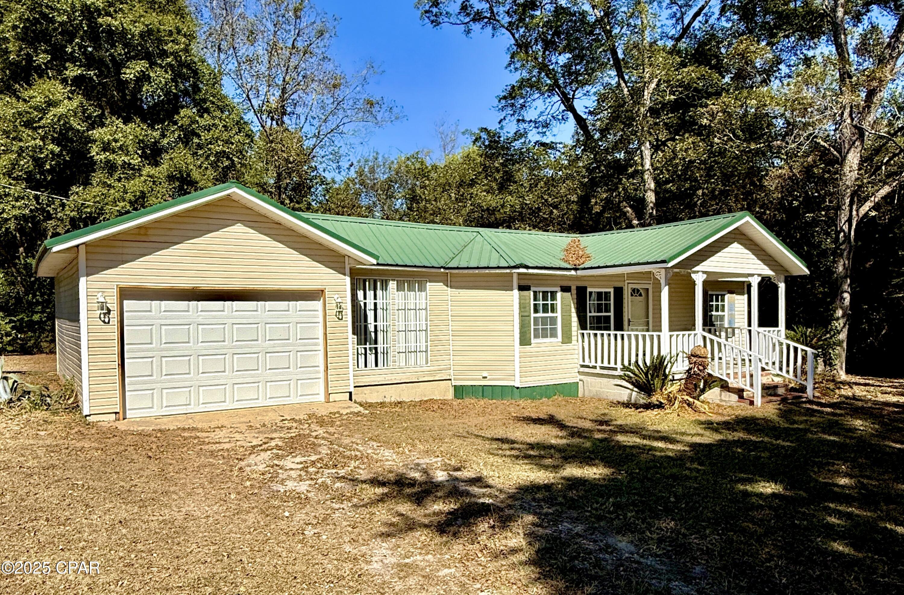 Homes for sale in Bascom, FL | 5678 Hummingbird Rd, Bascom, FL 32423 | MLS# 780611