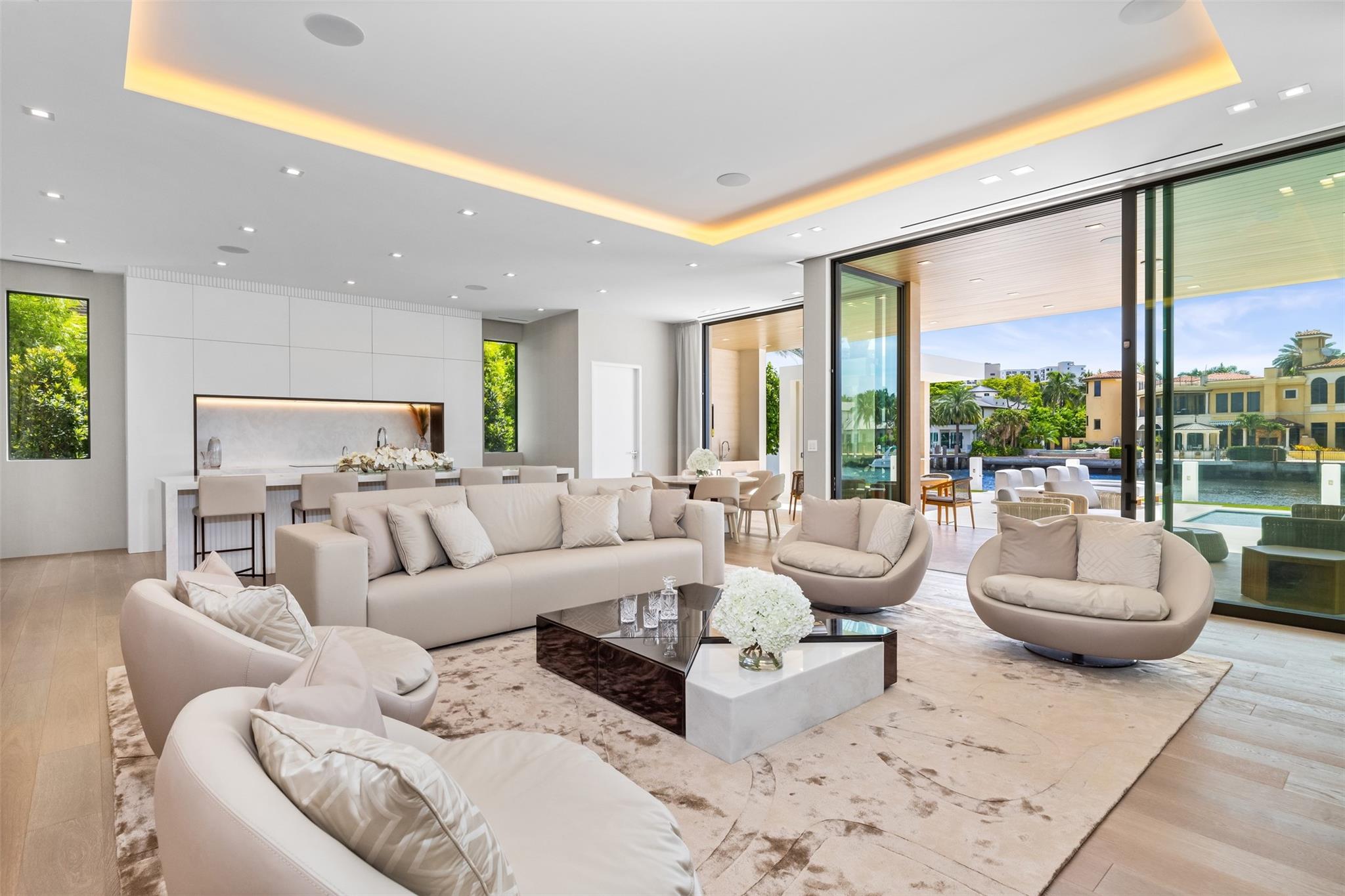 Homes for sale in Fort Lauderdale, FL | 68 Isla Bahia Dr, Fort Lauderdale, FL 33316 | MLS# F10532518