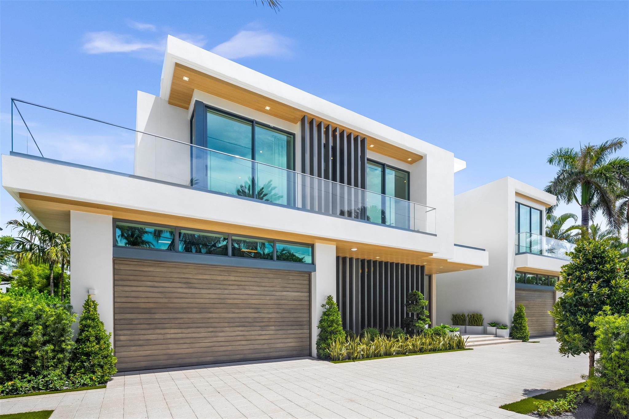 Homes for sale in Fort Lauderdale, FL | 68 Isla Bahia Dr, Fort Lauderdale, FL 33316 | MLS# F10532518