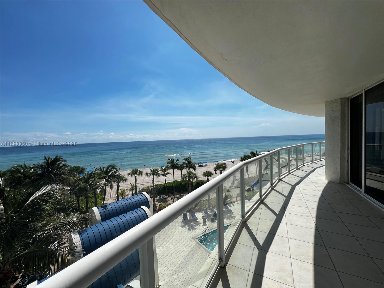 Apartamento en Alquiler en Sunny Isles Beach, FL