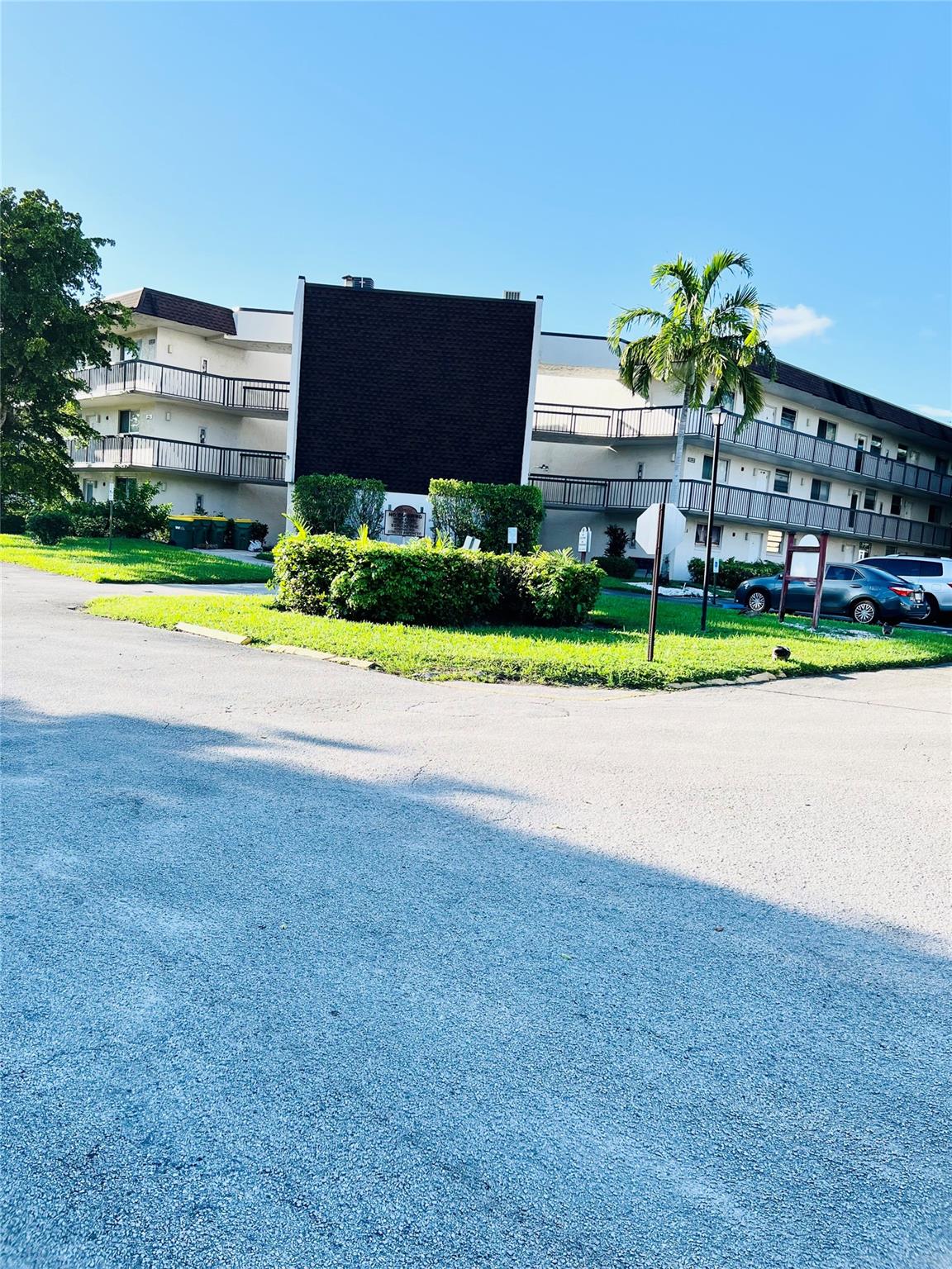 Homes for sale in Plantation, FL | 7400 Nw 17th St #205, Plantation, FL 33313 | MLS# F10531242