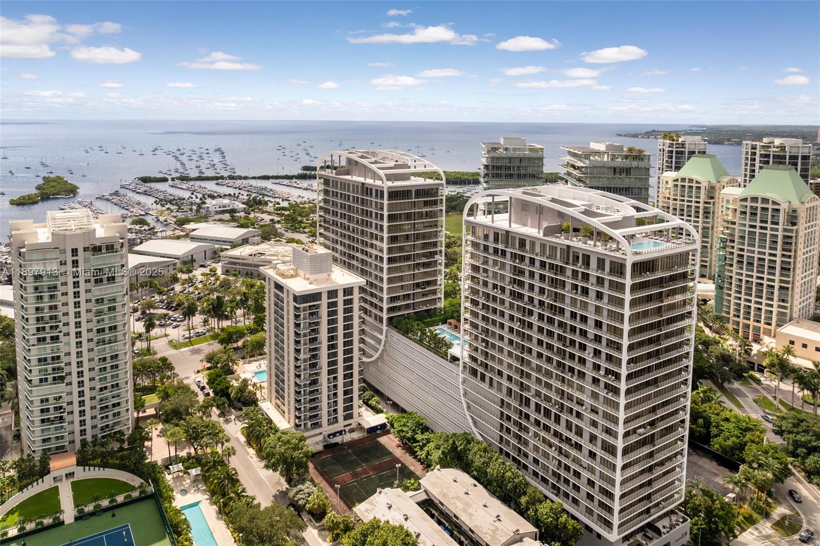 Homes for sale in Coconut Grove, FL | 2678 Tigertail Ave #1706, Coconut Grove, FL 33133 | MLS# A11897913