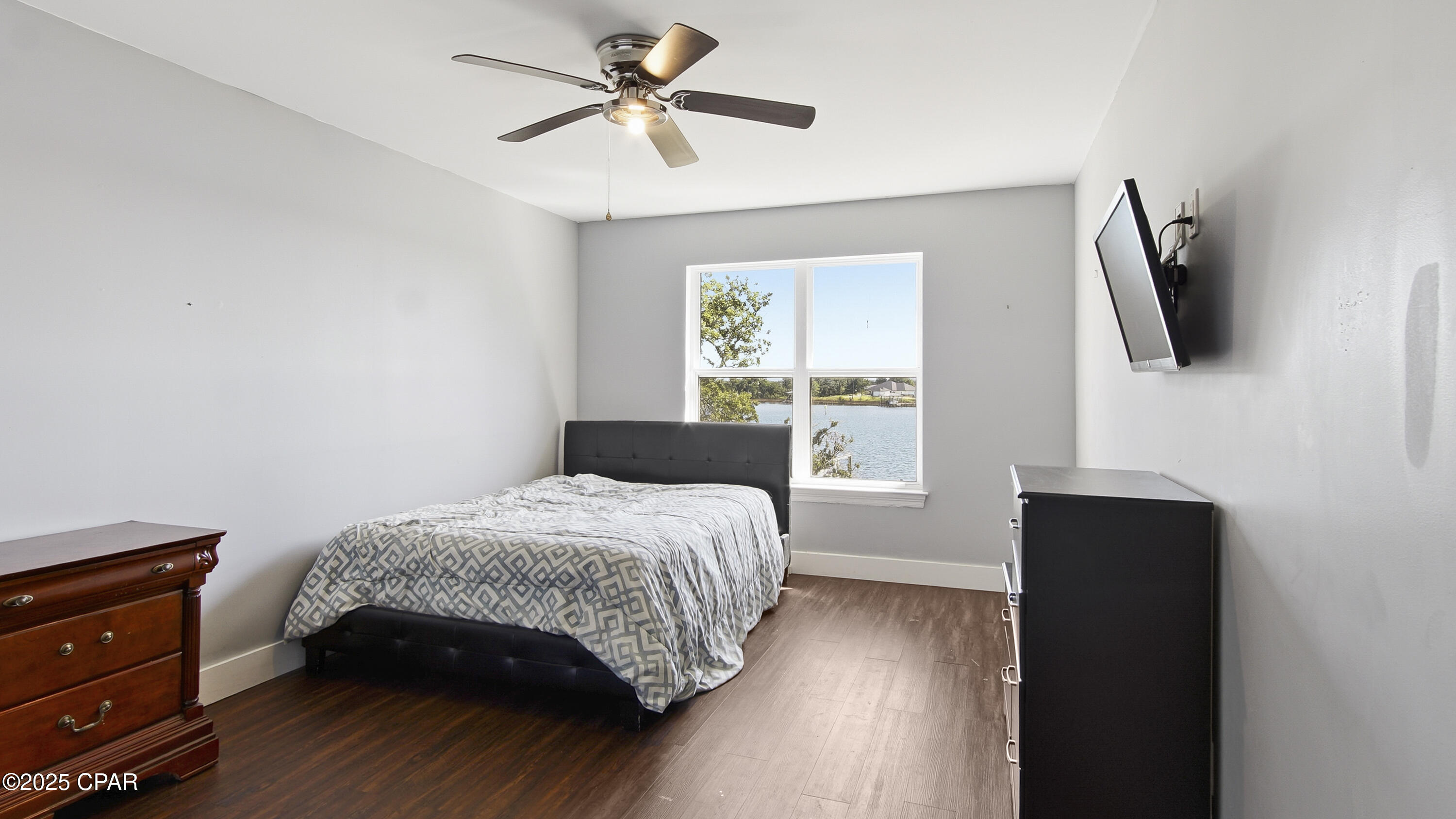 Image 42 For 2502 Country Club Drive