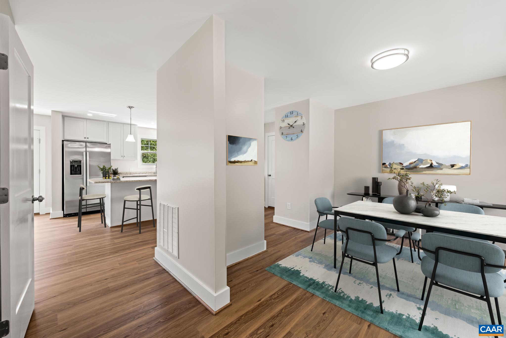 242 Palmer Pl