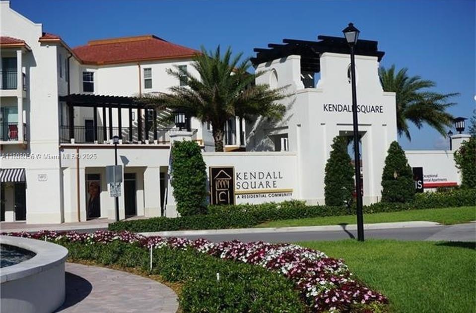 Kendall Commons Townhomes