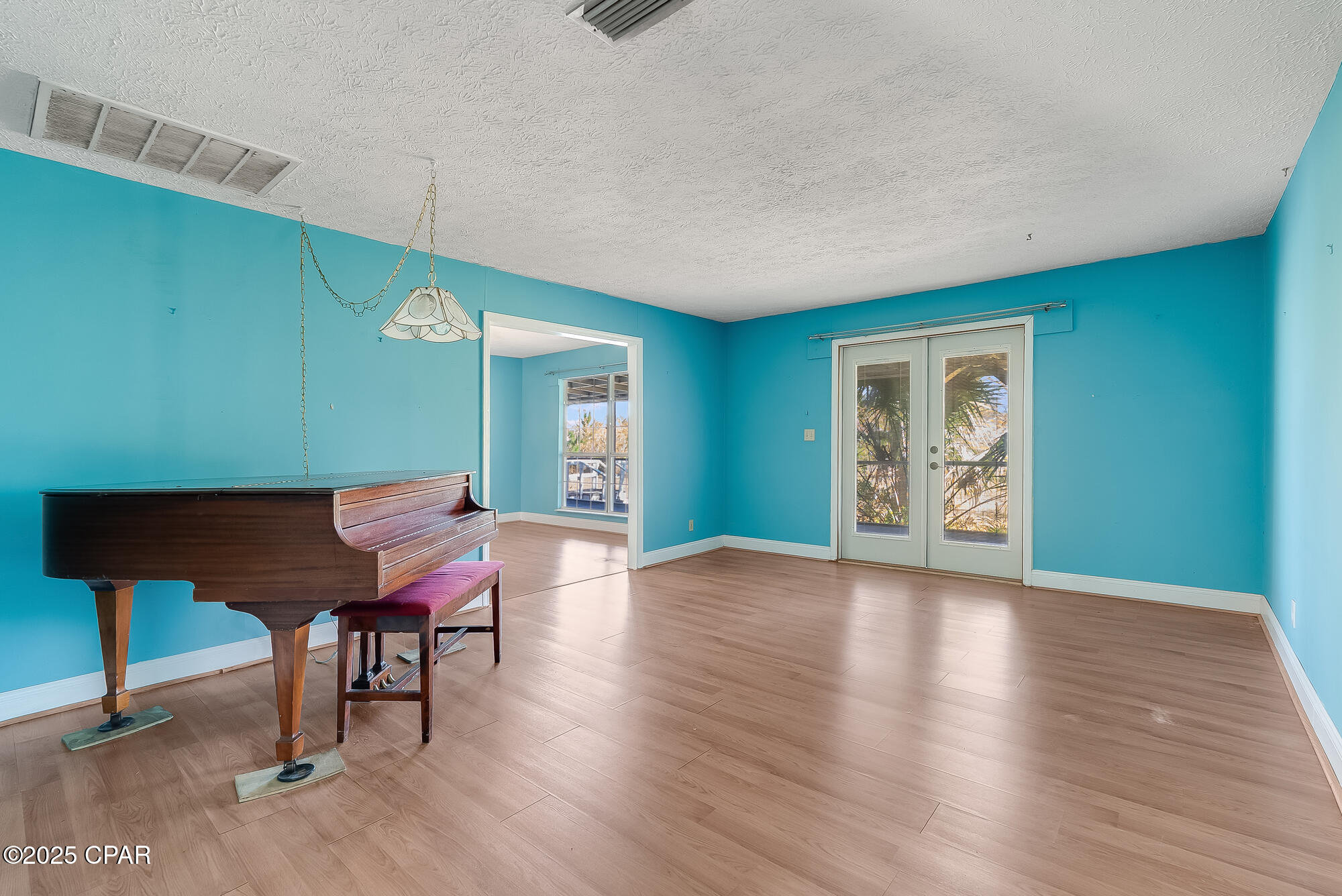 Image 8 For 917 Plantation Drive