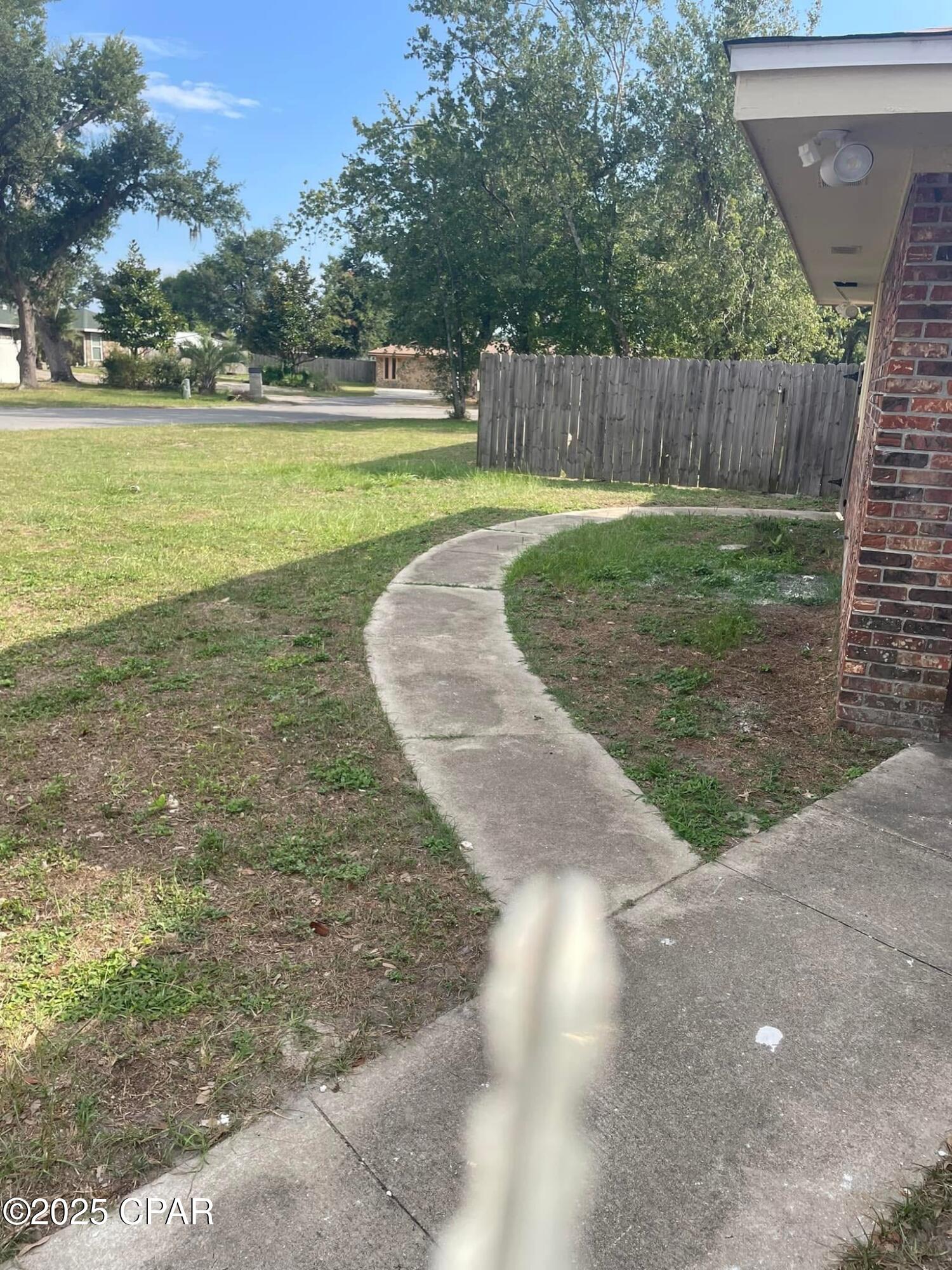 Image 4 For 102 Hershel Court