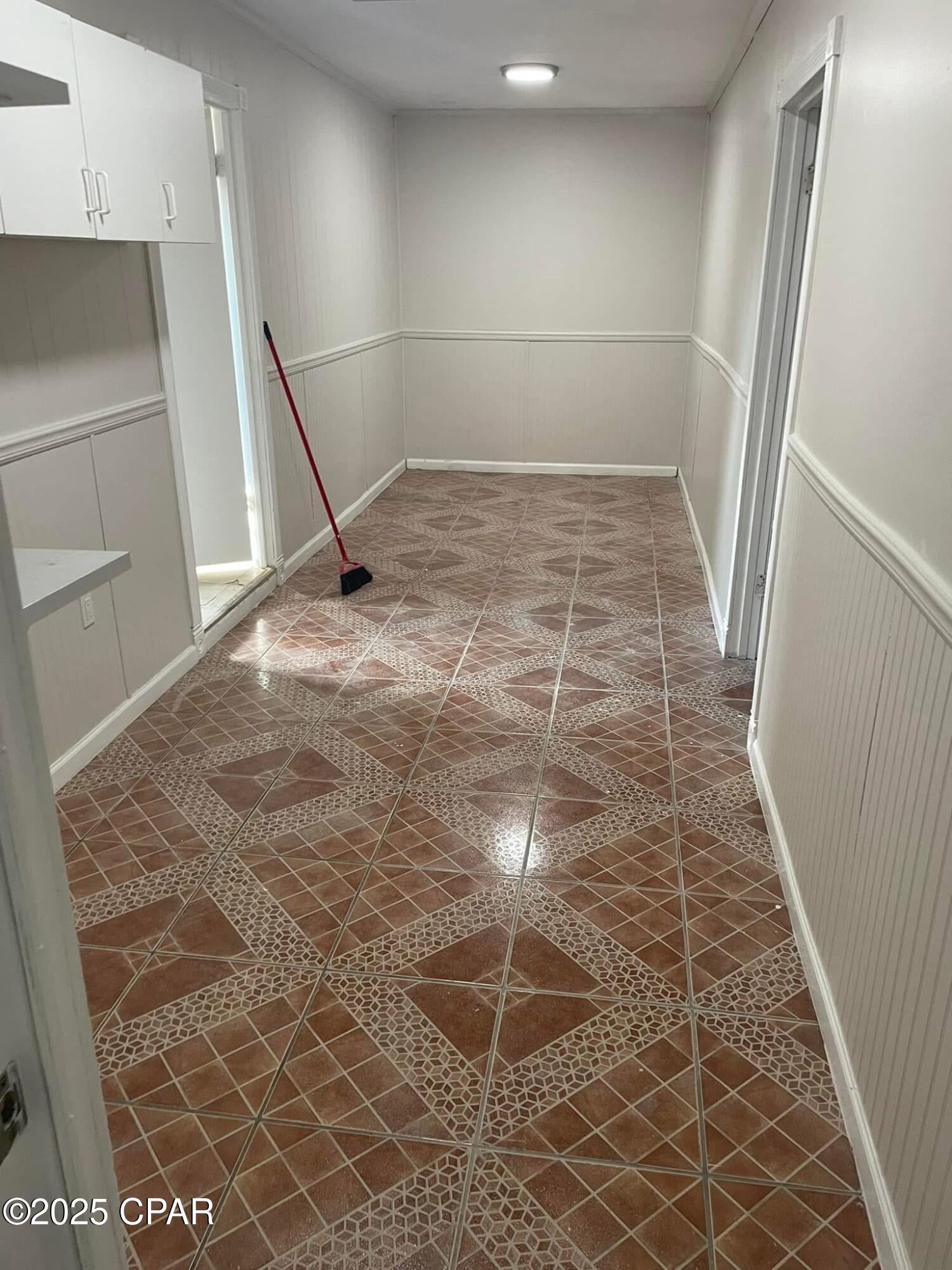 Image 5 For 102 Hershel Court