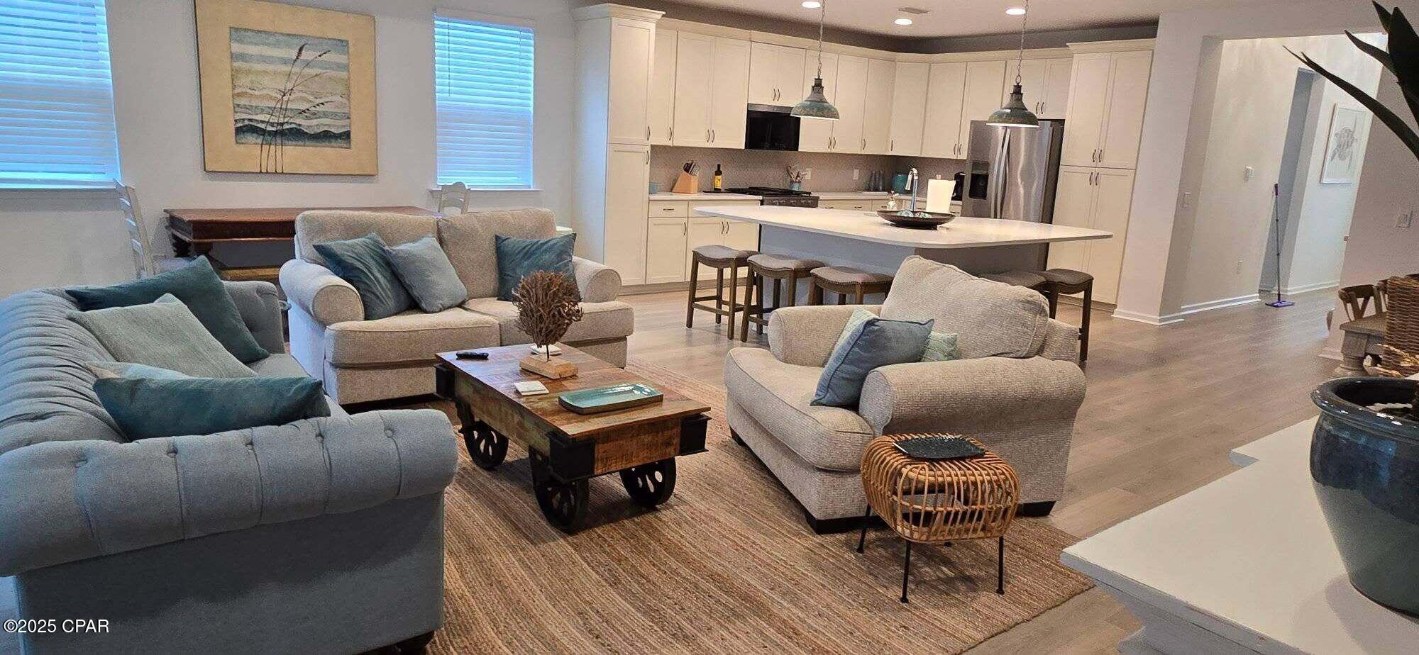 Image 7 For 9235 Paradise Drive