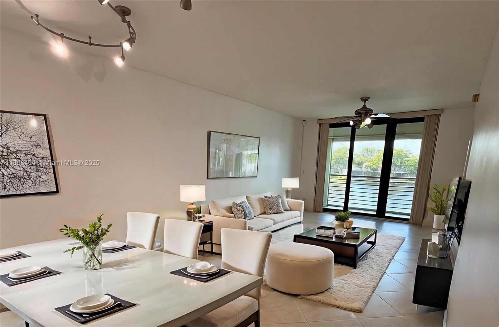 Gardens At Pembroke Lakes