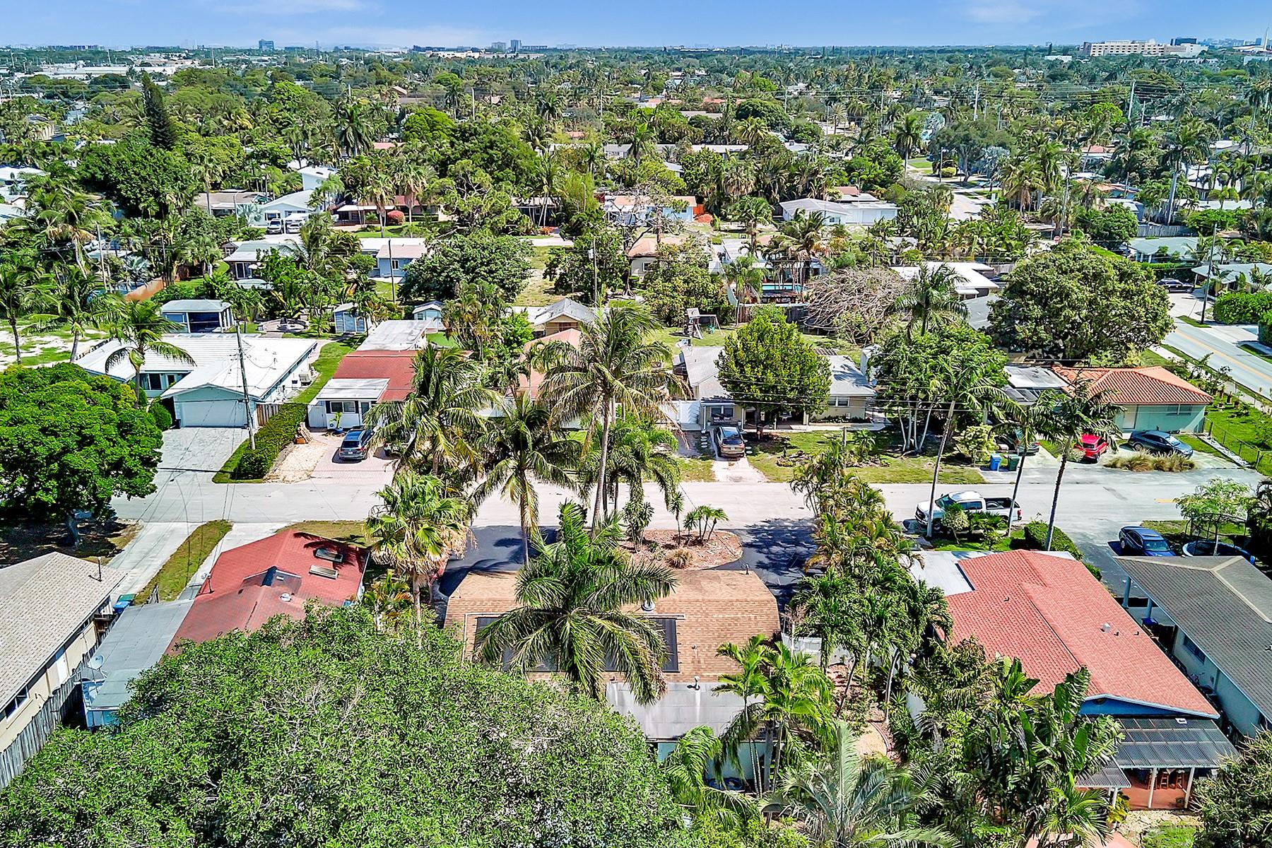 Homes for sale in Oakland Park, FL | 1580 Ne 35th St, Oakland Park, FL 33334 | MLS# F10532615