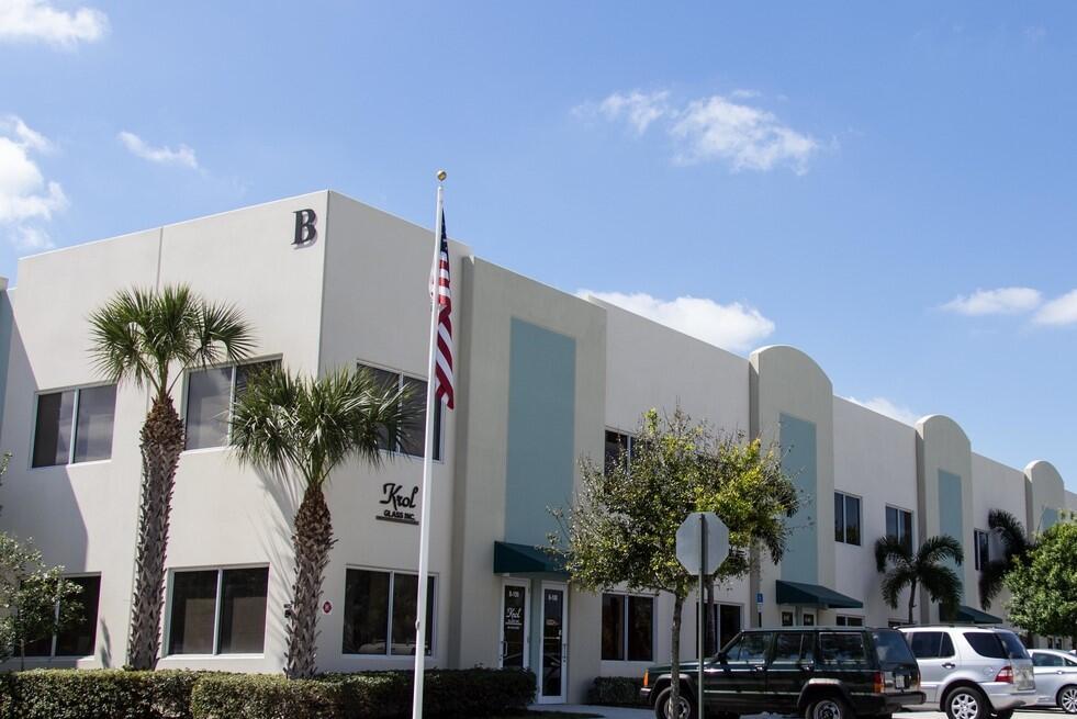 Marlin Commerce Center Co