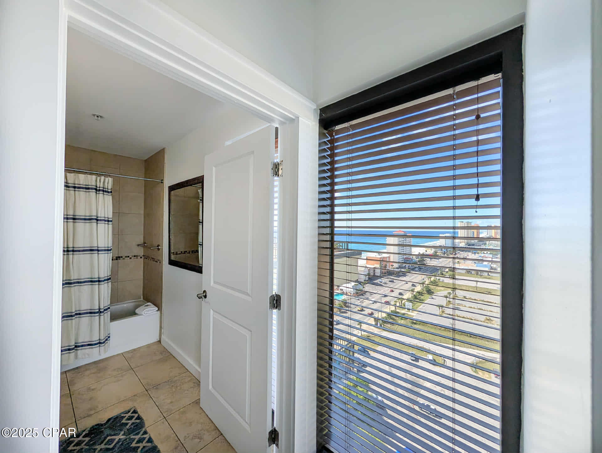 Image 40 For 15100 Front Beach Road 1501