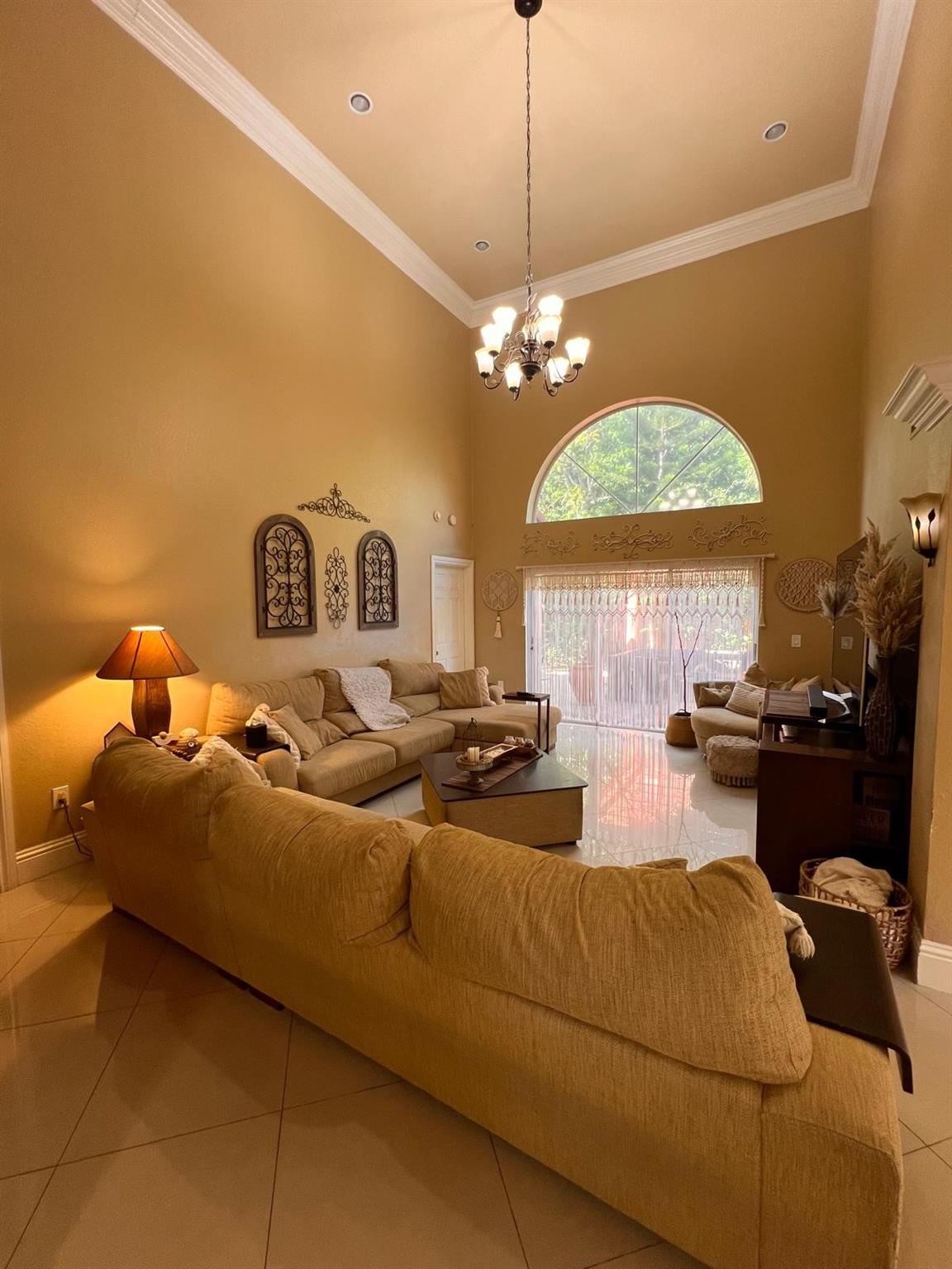 Homes for sale in Coconut Creek, FL | 5531 Nw 49Th Way, Coconut Creek, FL 33073 | MLS# F10532639