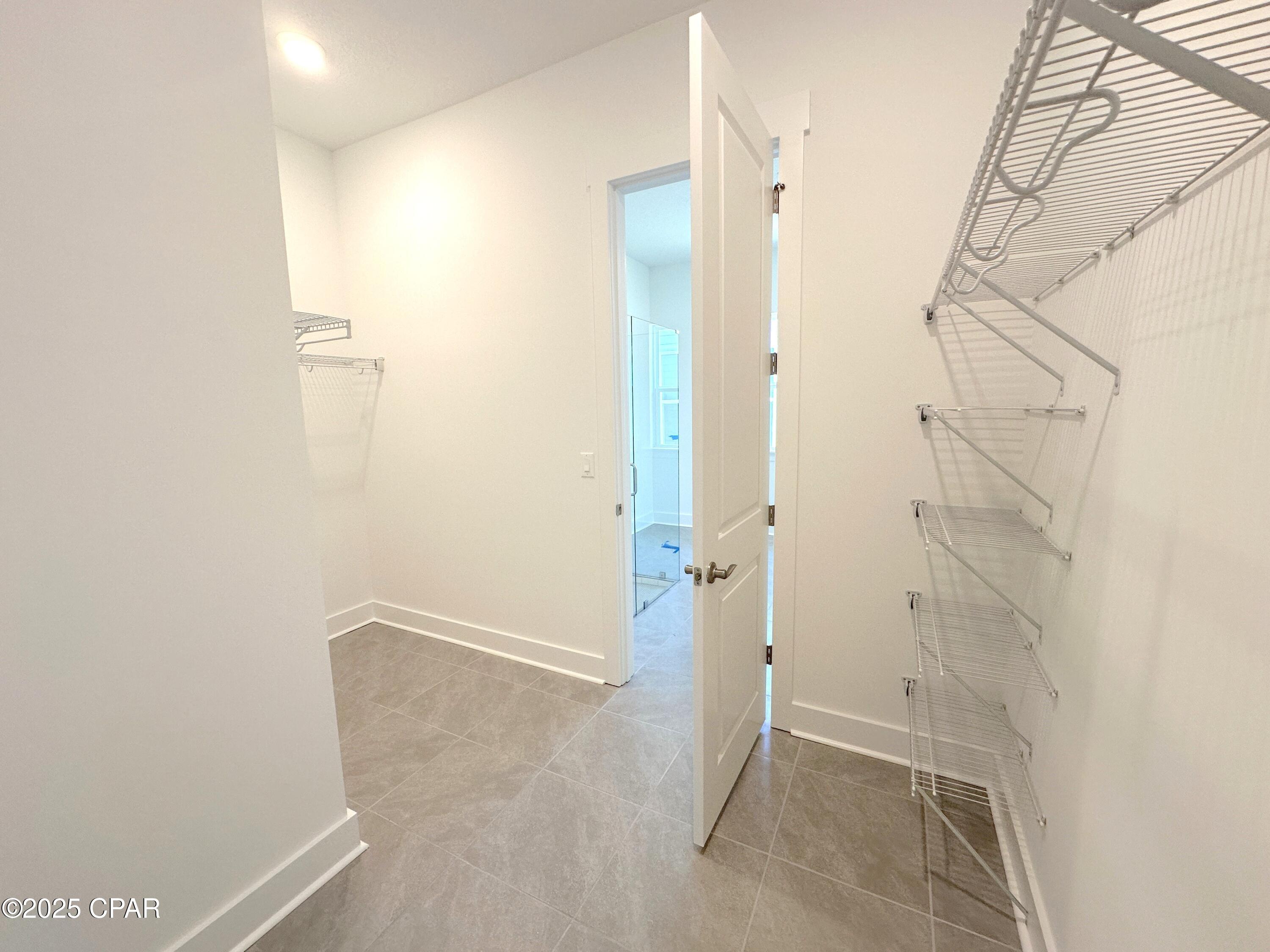 Image 17 For 959 Camp Fire Circle