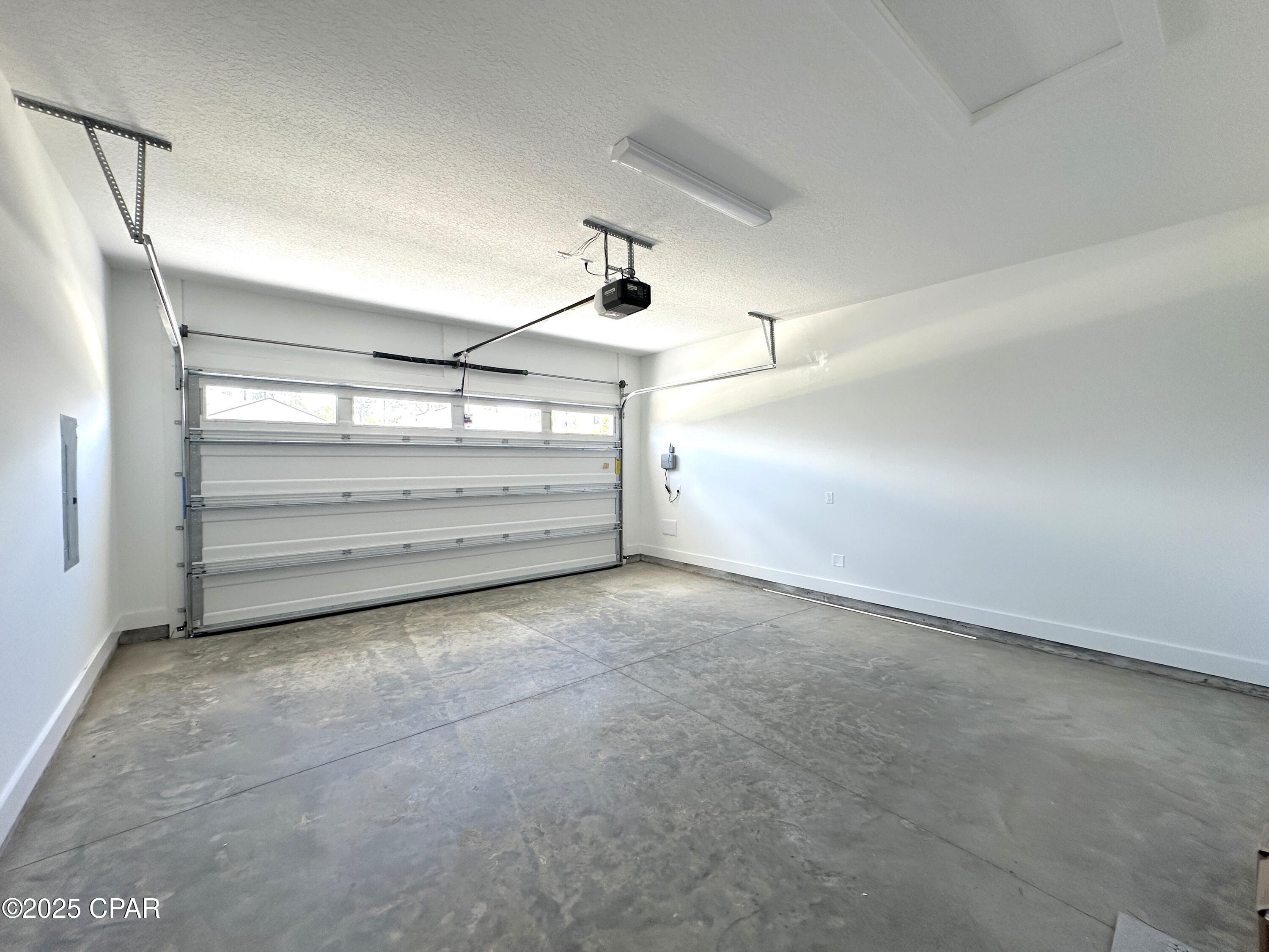 Image 25 For 959 Camp Fire Circle