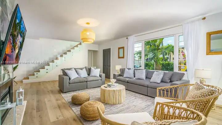 Homes for sale in Hollywood, FL | 320 Polk St, Hollywood, FL 33019 | MLS# A11899471