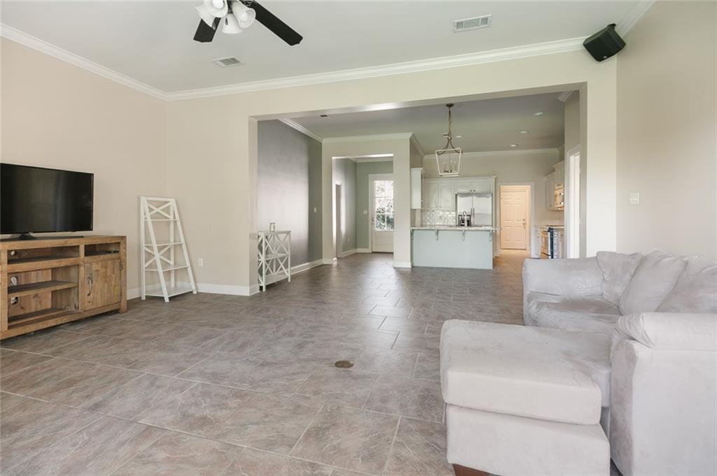 Homes for sale in Baton Rouge, LA | 2243 Spring Pointe Dr, Baton Rouge, LA 70810 | MLS# 2527275