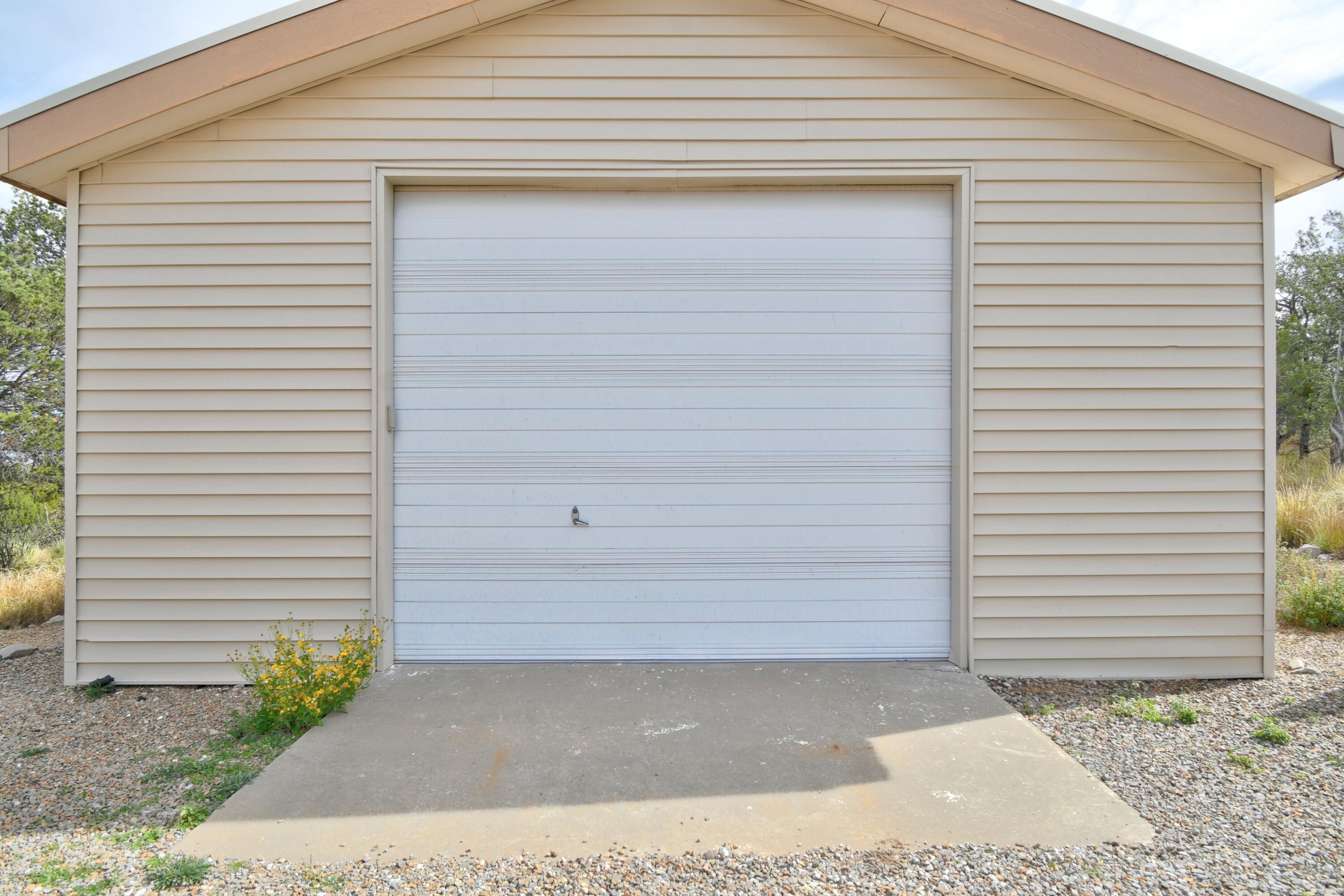 Homes for sale in Edgewood, NM | 3 Cactus Trl, Edgewood, NM 87015 | MLS# 1093236