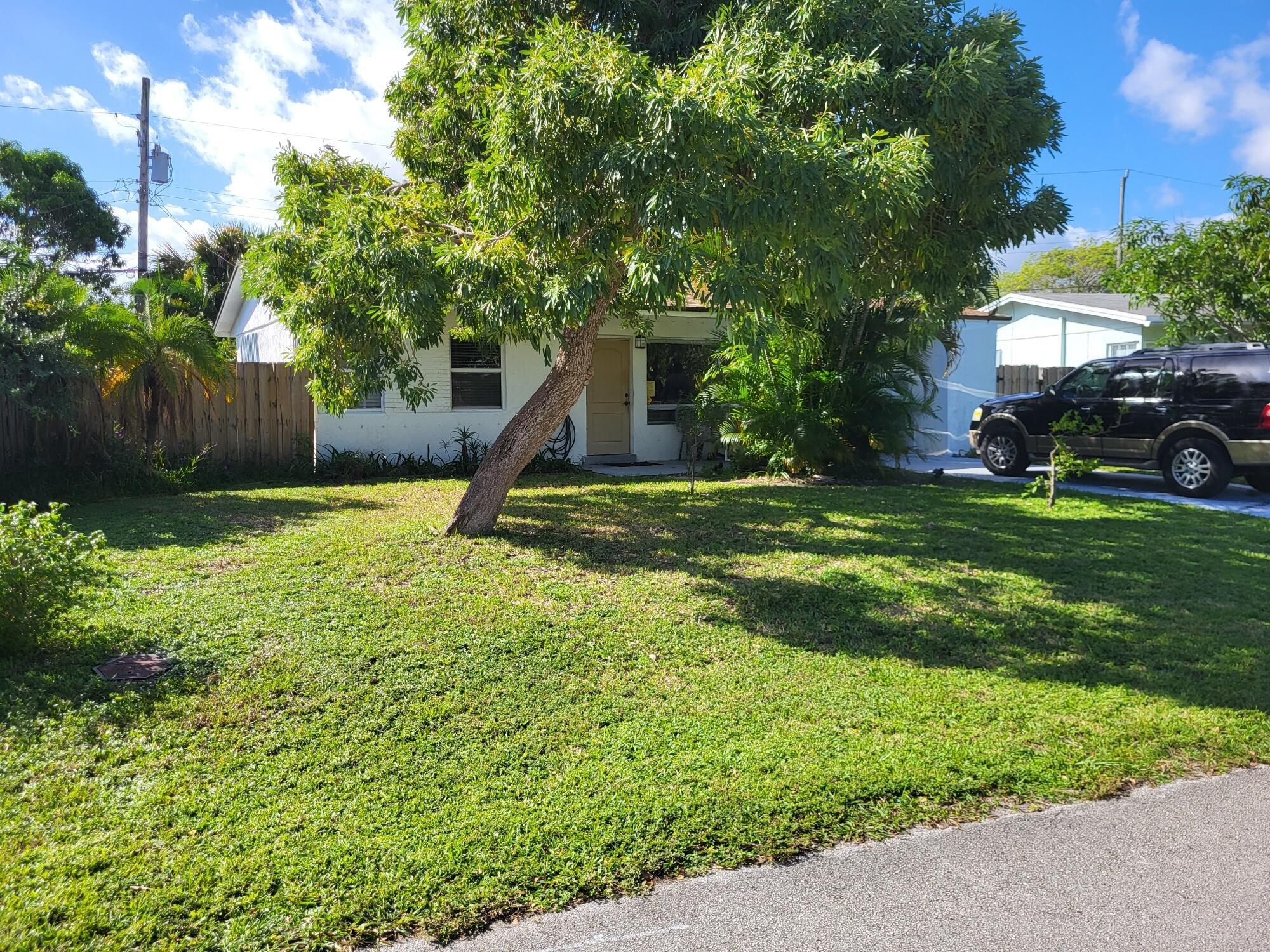 1636 NE 29th Street, Pompano Beach, FL 33064