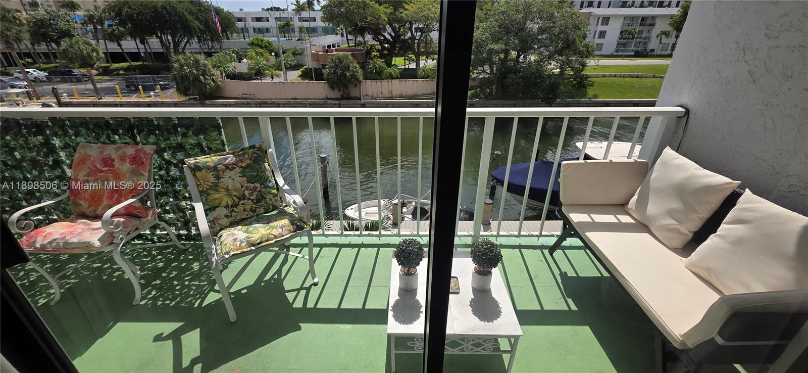 Cricket Clubhouse Condo