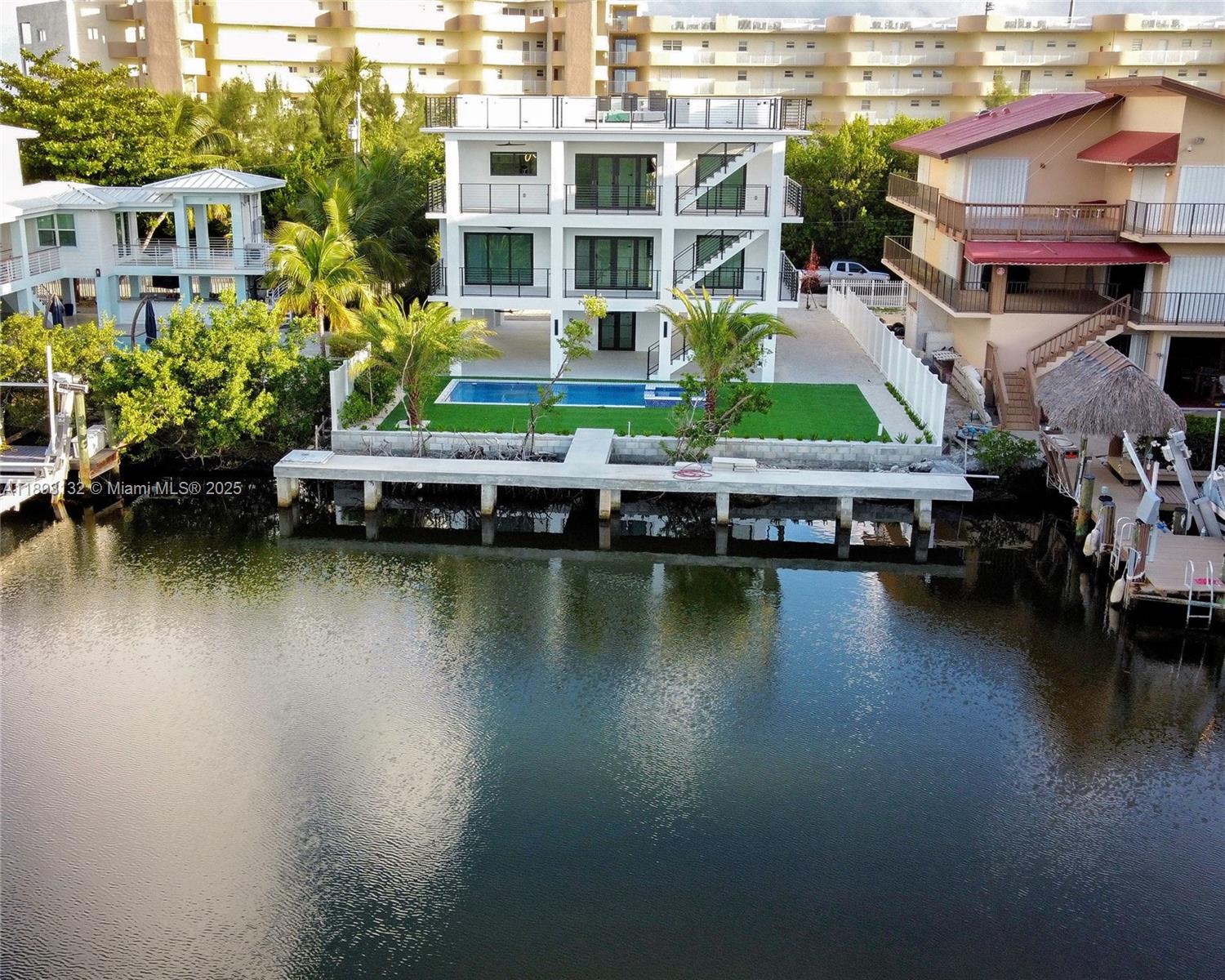 Homes for sale in Tavernier, FL | 191 Fontaine Dr, Tavernier, FL 33070 | MLS# A11893132