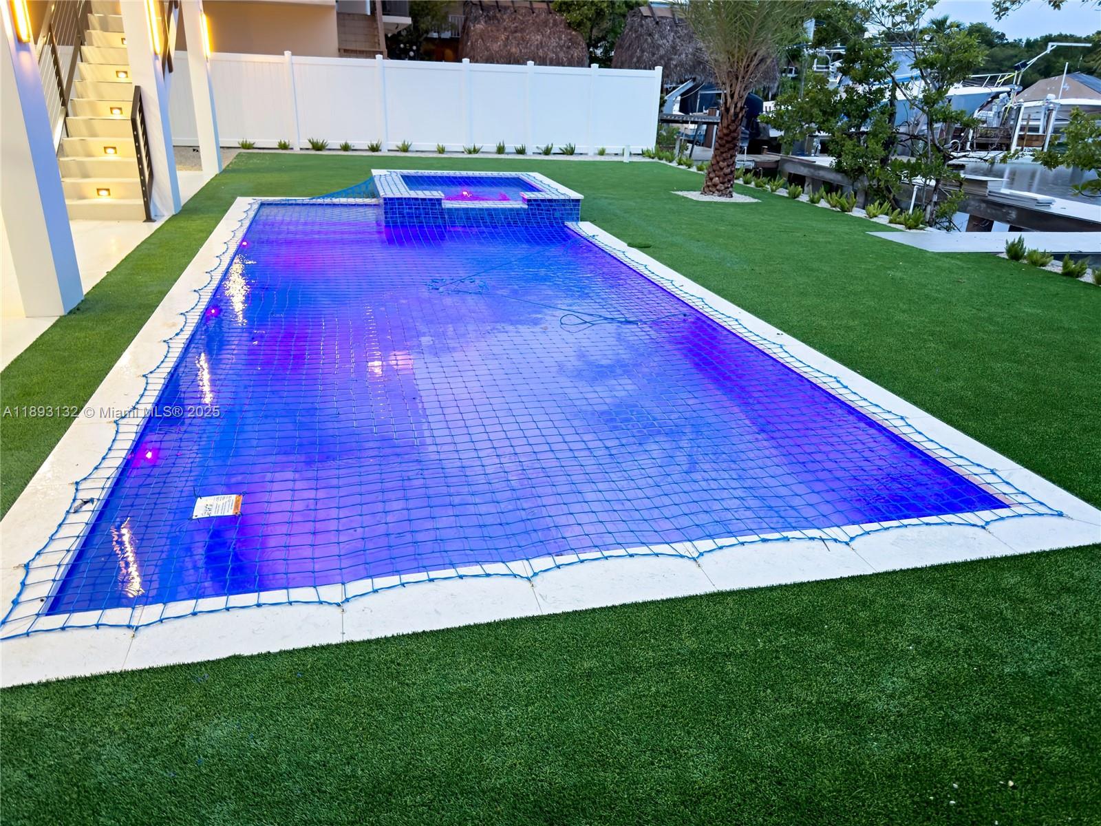 Homes for sale in Tavernier, FL | 191 Fontaine Dr, Tavernier, FL 33070 | MLS# A11893132