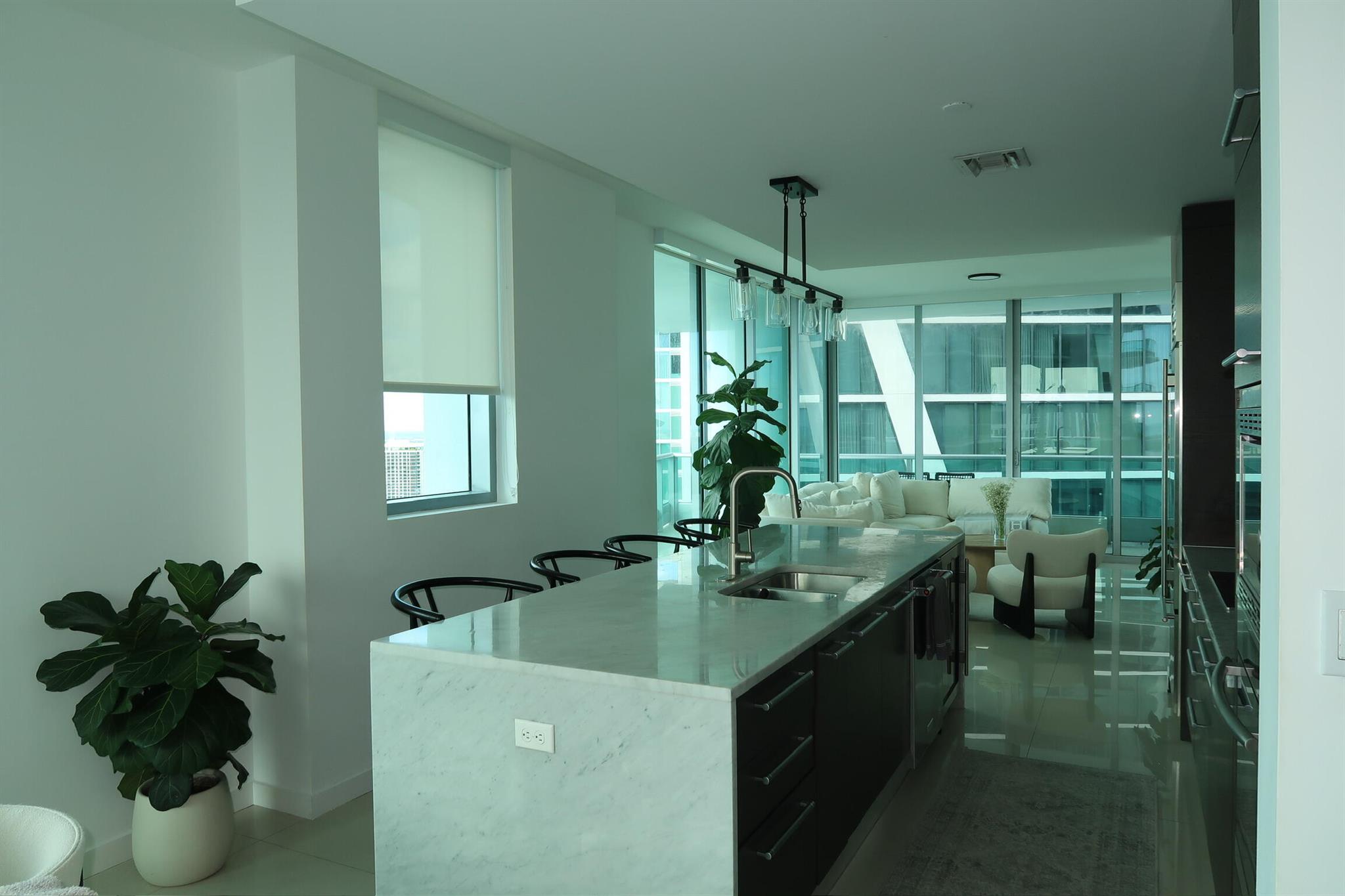 Condo for Rent in Miami, FL