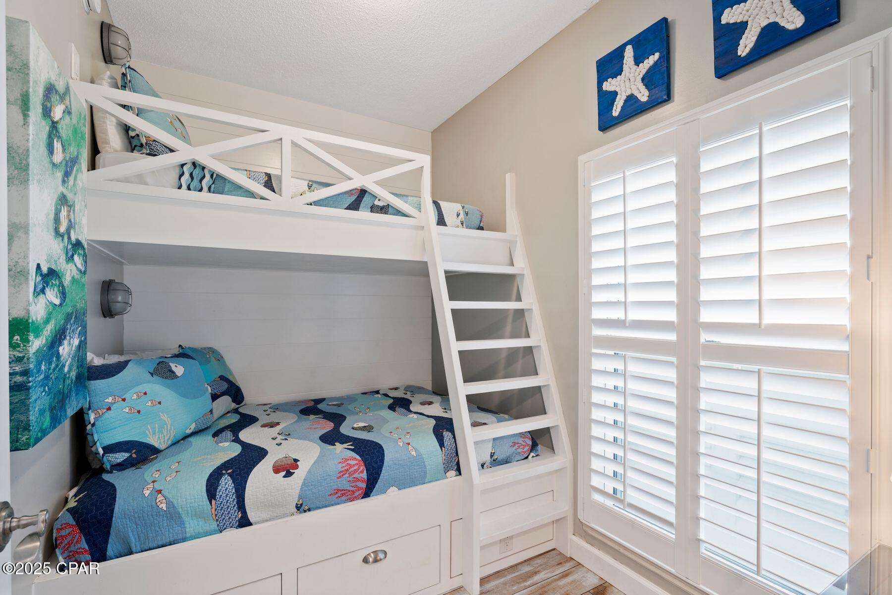 Image 19 For 9450 Thomas Drive 1704bb