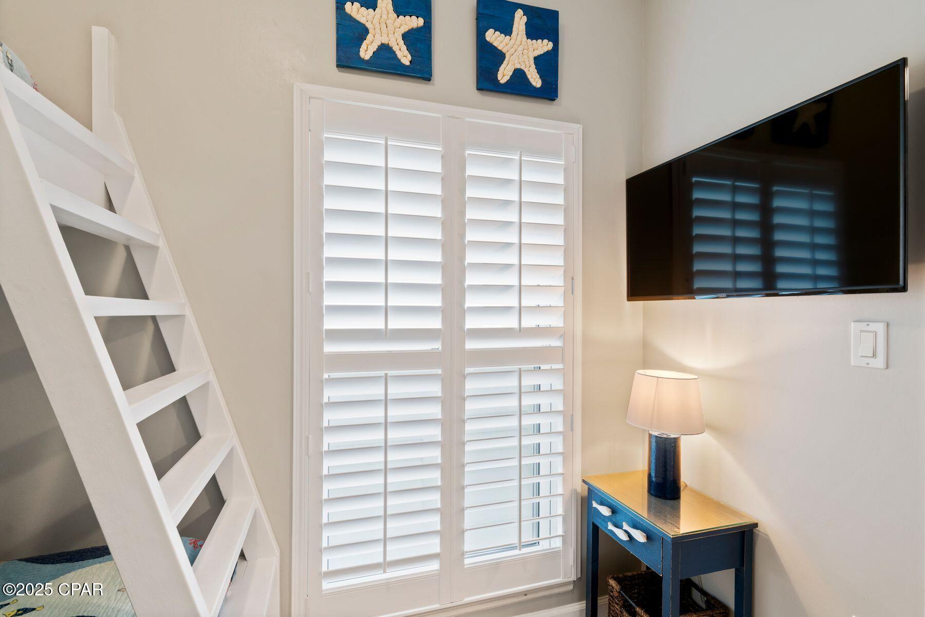 Image 20 For 9450 Thomas Drive 1704bb