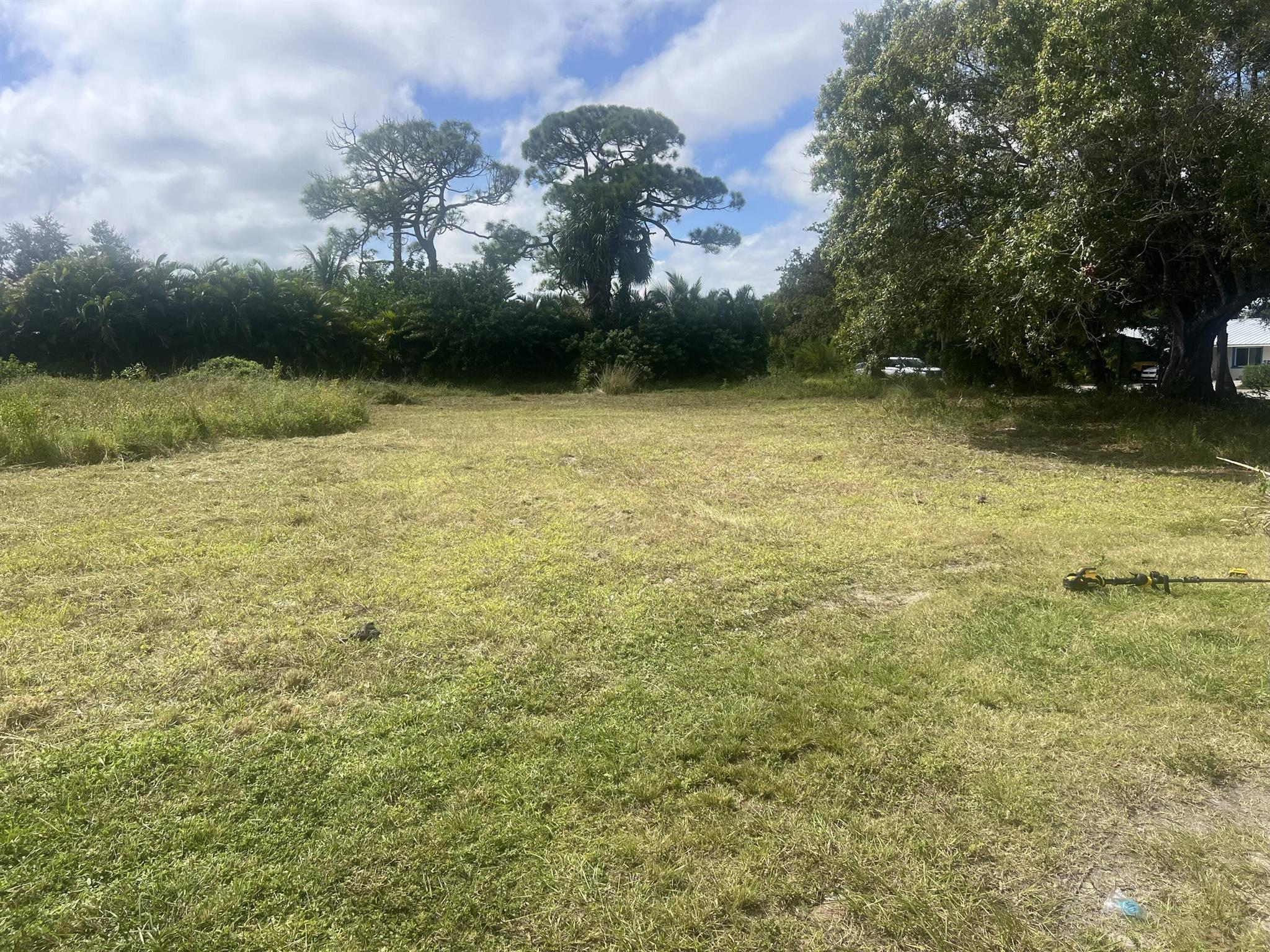 Homes for sale in Port St Lucie, FL | 198 Ne St James Dr, Port St Lucie, FL 34983 | MLS# R11133963