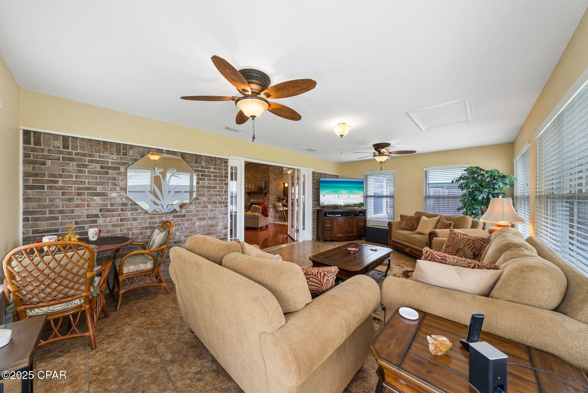 Image 15 For 2916 Fairmont Drive