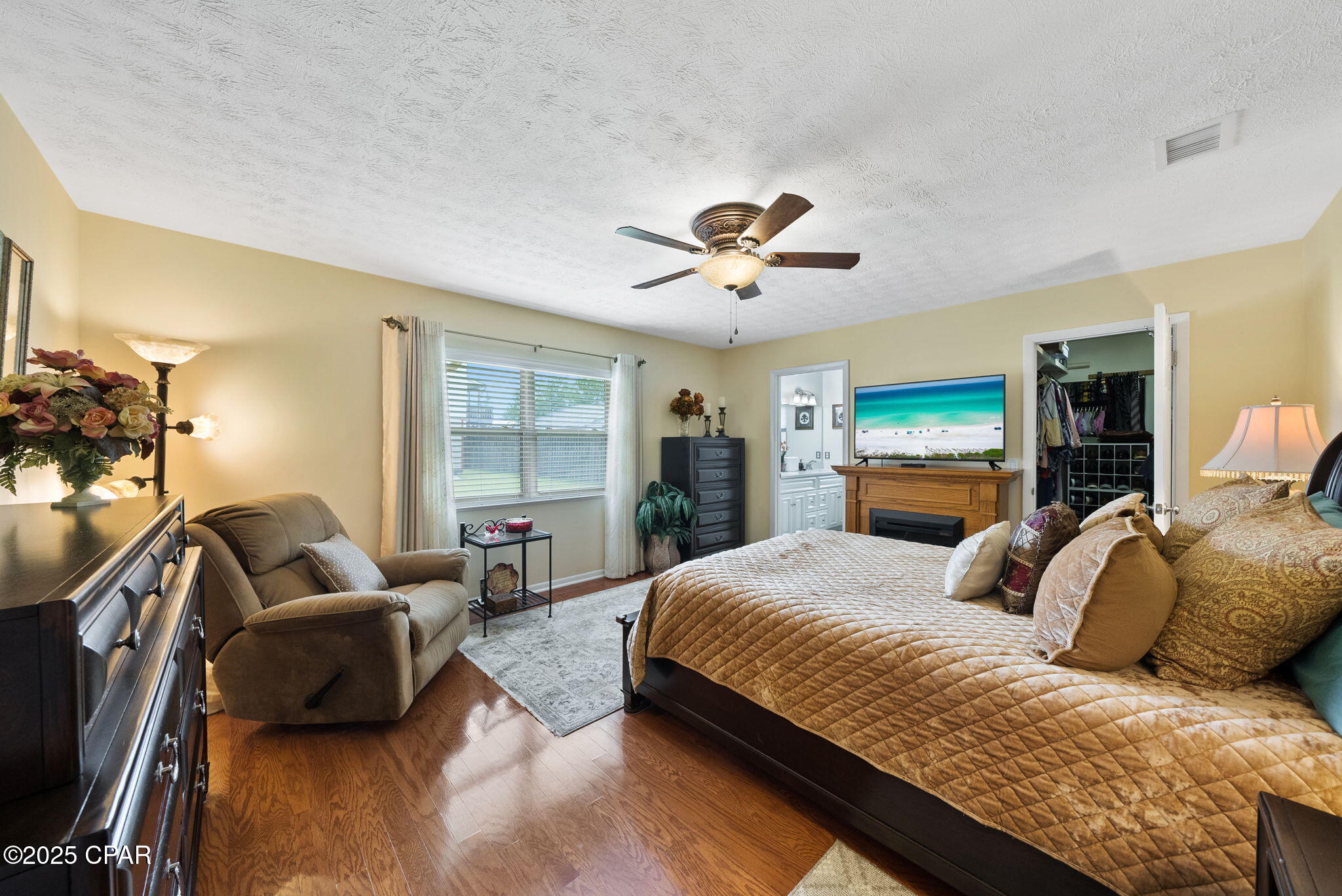 Image 16 For 2916 Fairmont Drive