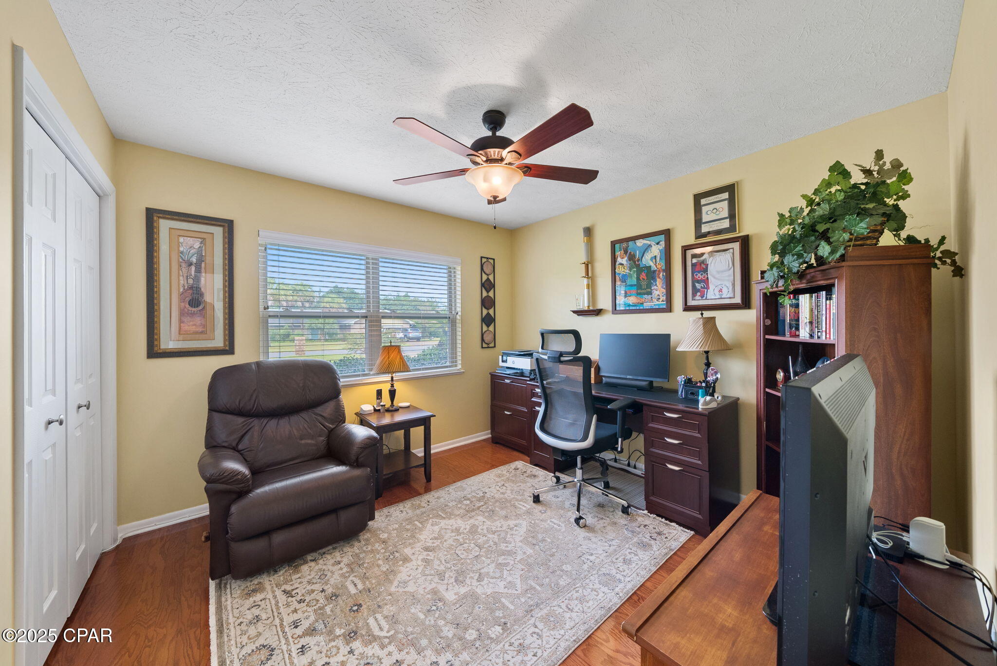 Image 22 For 2916 Fairmont Drive