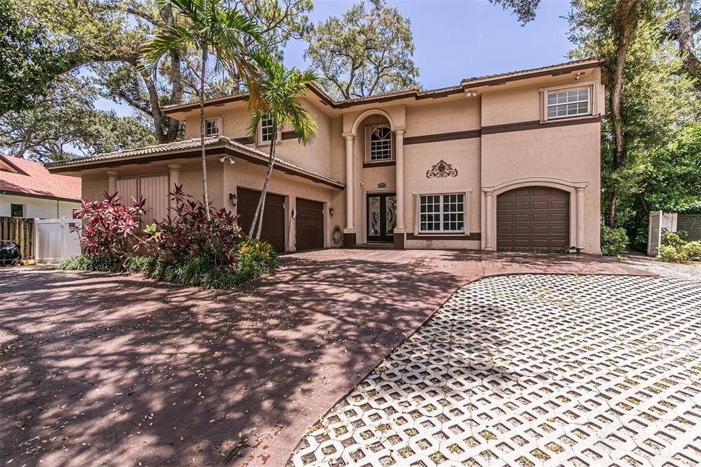 Stirling Oaks Estates