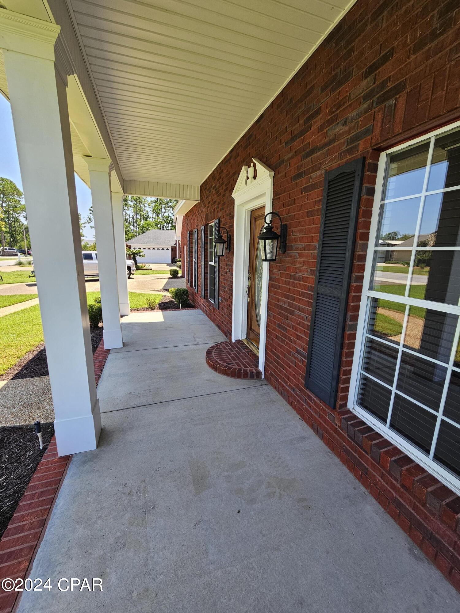 Image 3 For 2103 Coral Drive