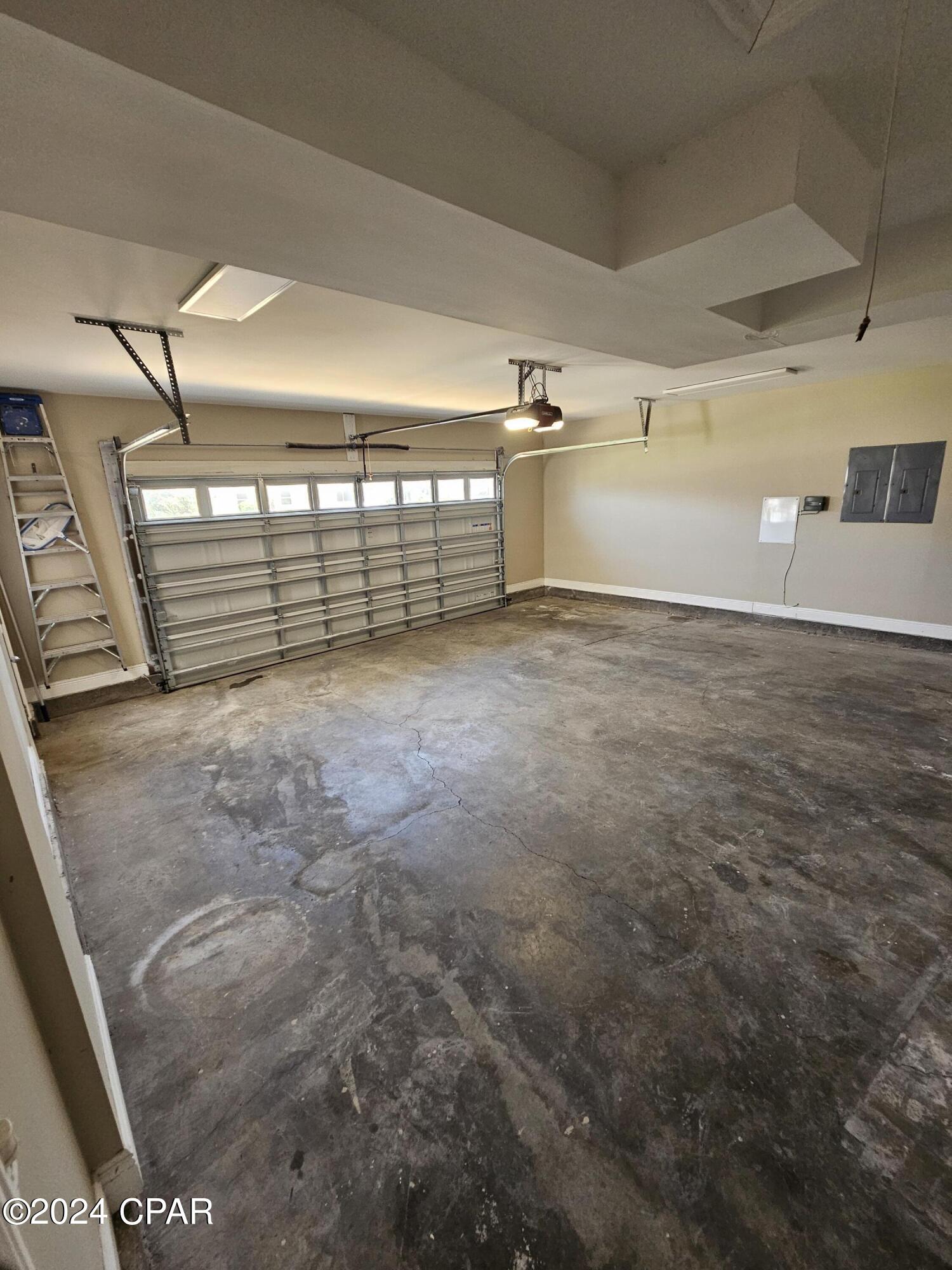 Image 34 For 2103 Coral Drive