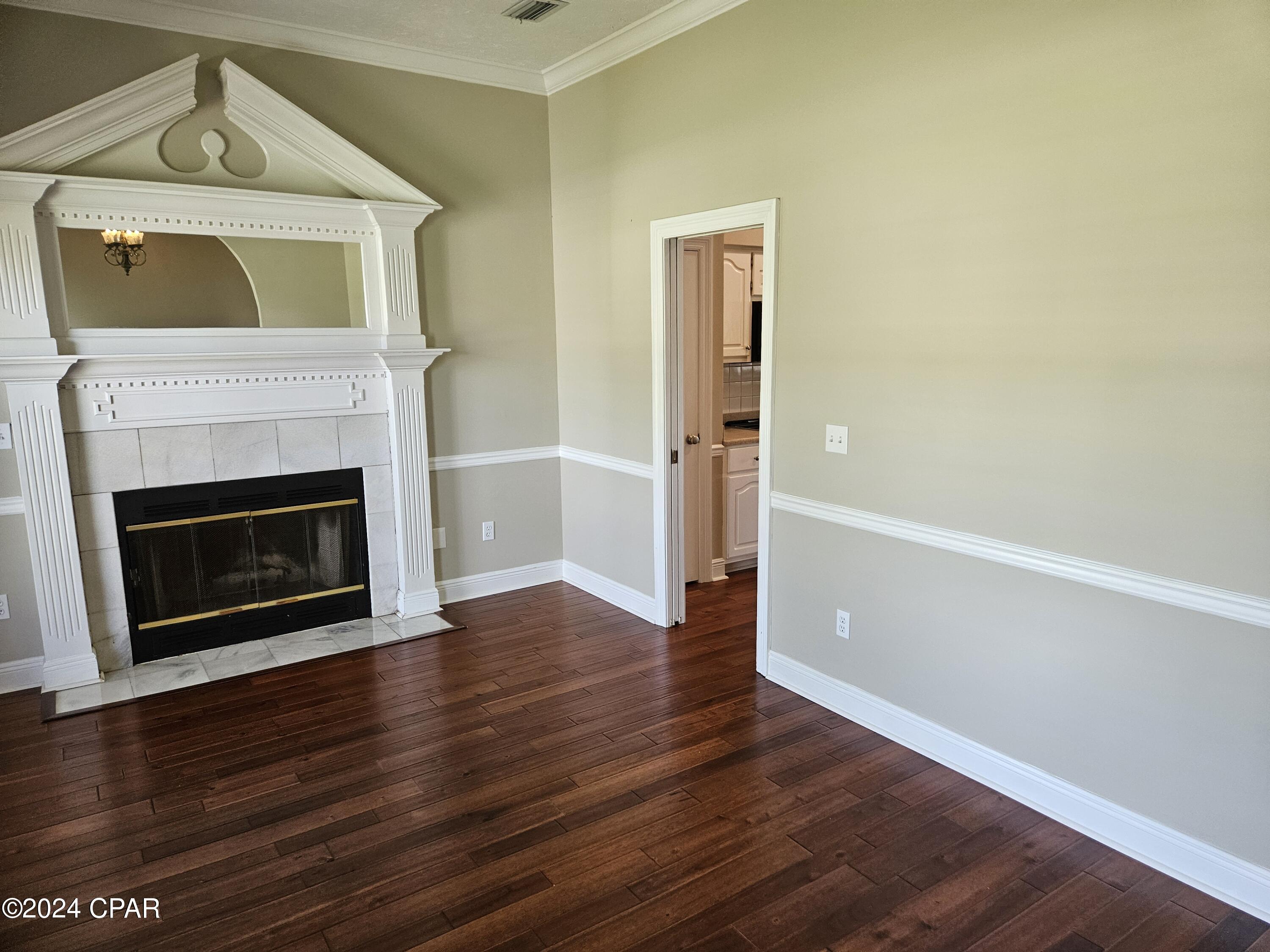 Image 6 For 2103 Coral Drive