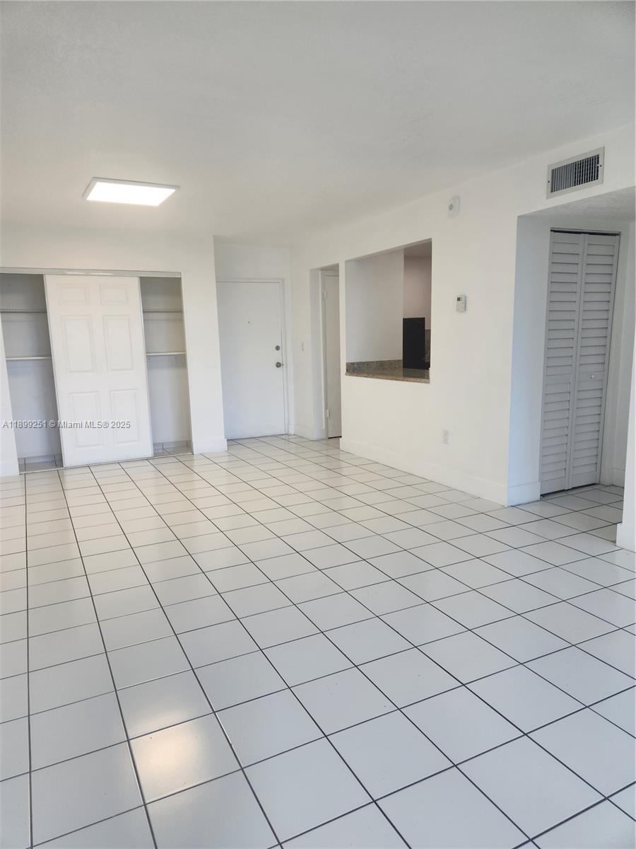 Sandalwood Condo Apts