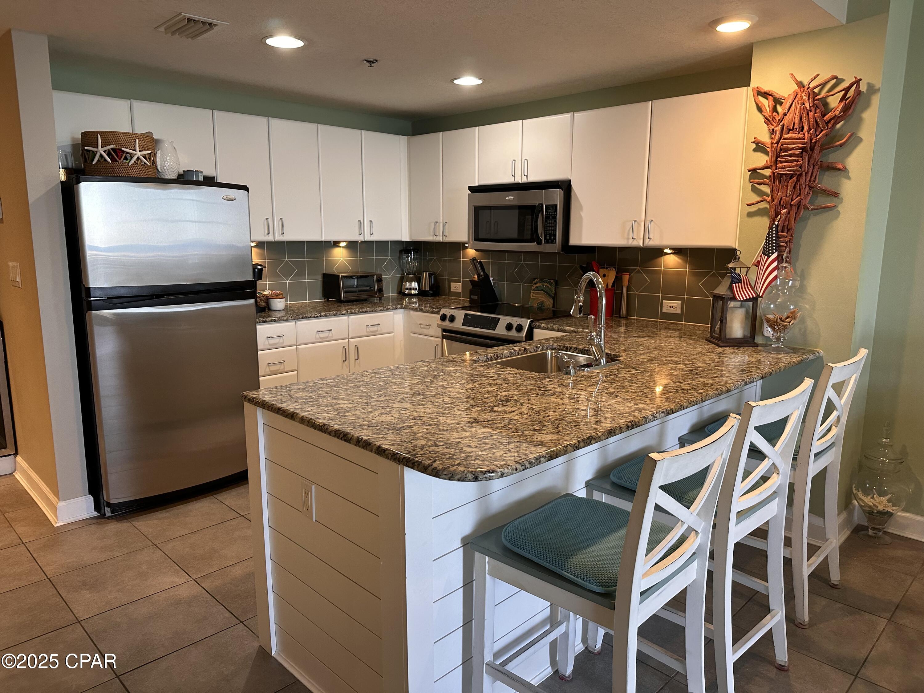 Image 10 For 11807 Front Beach  1205