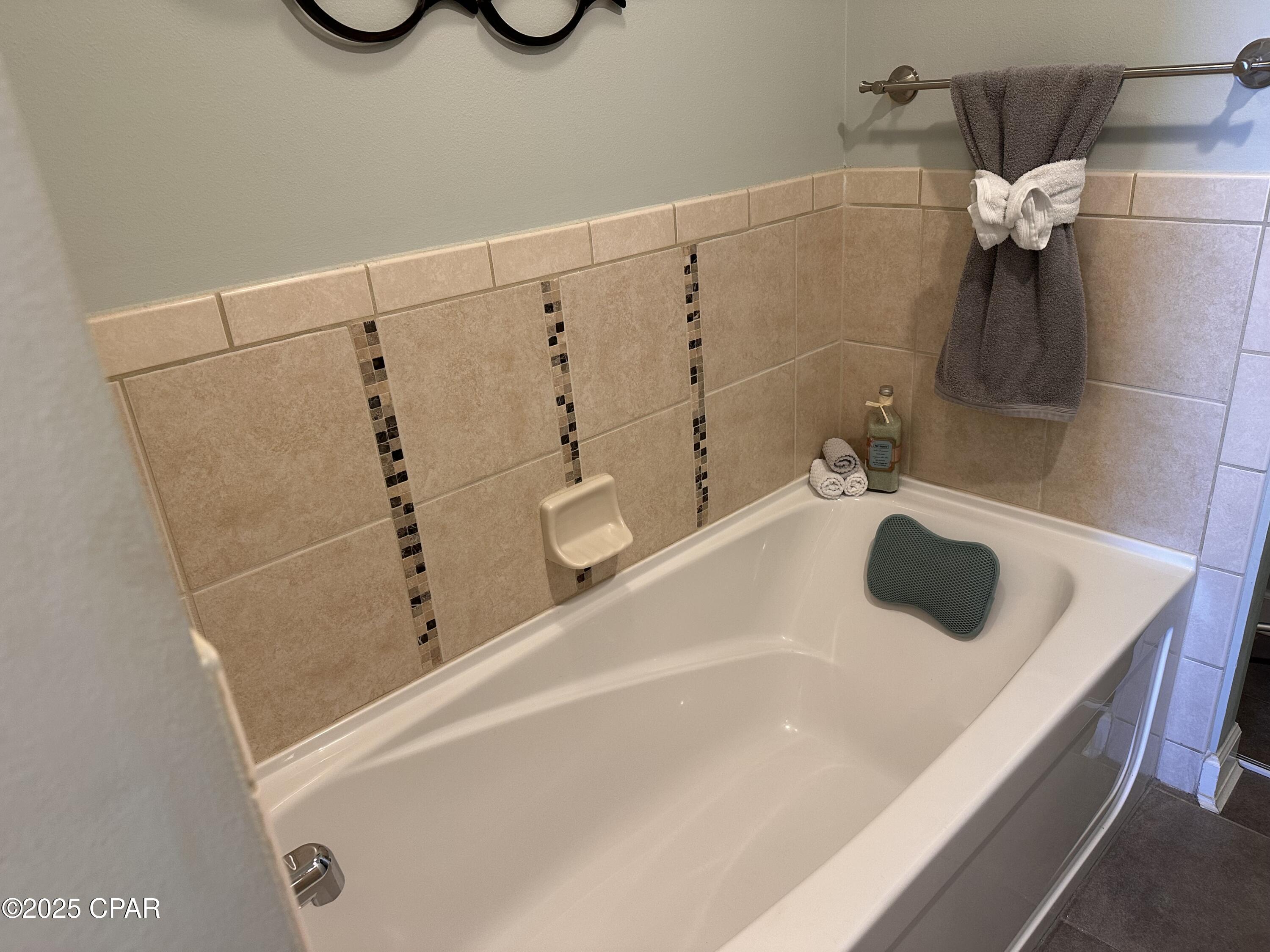 Image 18 For 11807 Front Beach  1205