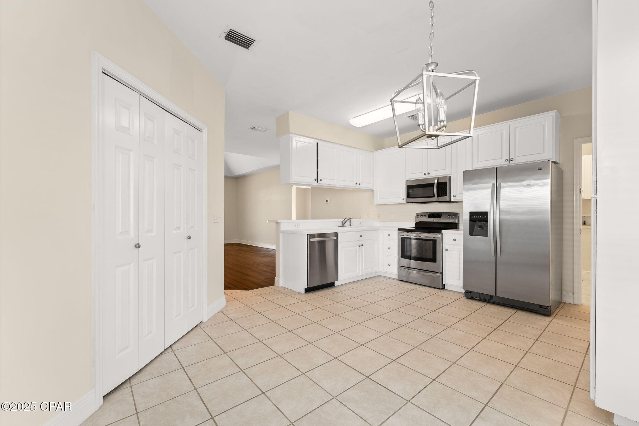 Image 12 For 4314 Legend Place 18