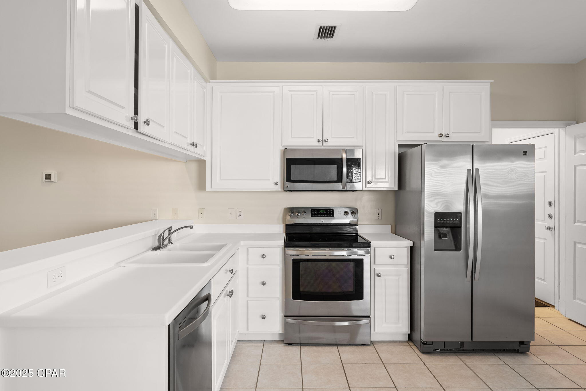 Image 8 For 4314 Legend Place 18